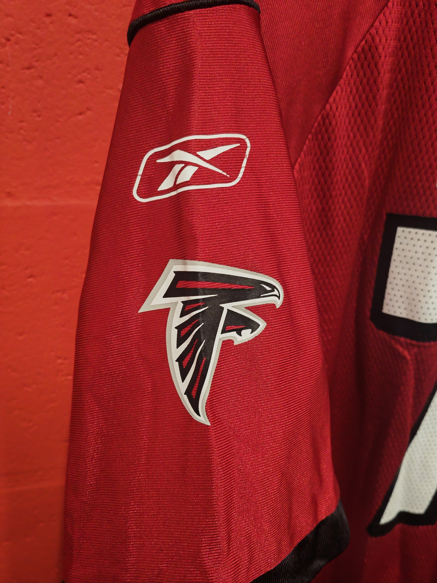 Reebok Atlanta Falcons NFL Jersey, #7 Vick, Red, Size Medium