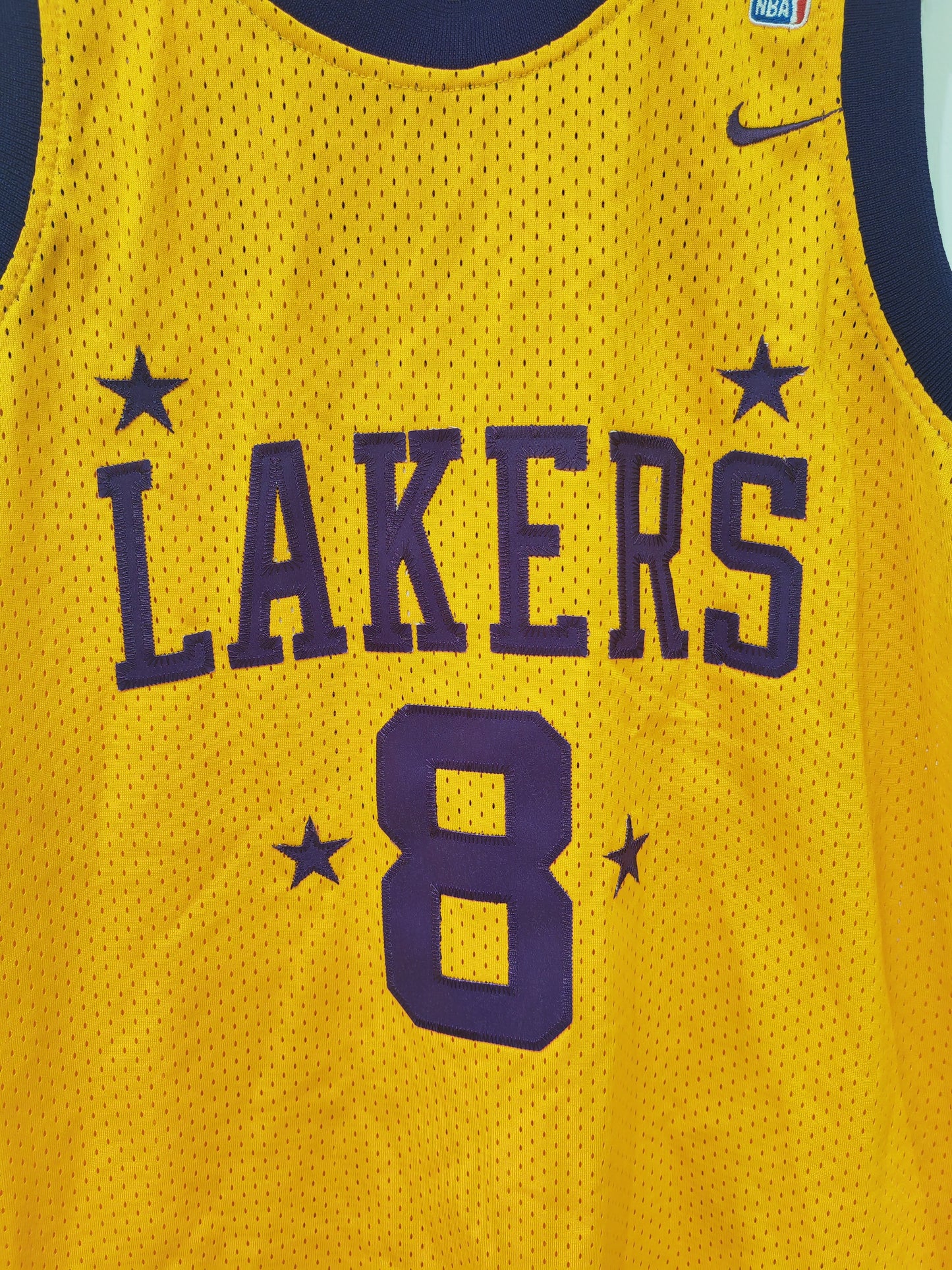Youth Nike Los Angeles Lakers NBA Jersey, #8 Bryant, Yellow, Size Youth Medium+2 length