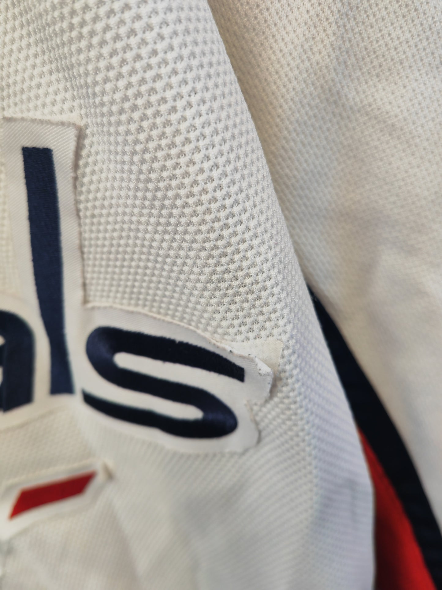 Reebok Washington Capitals NHL Hockey Jersey, White, Size Medium