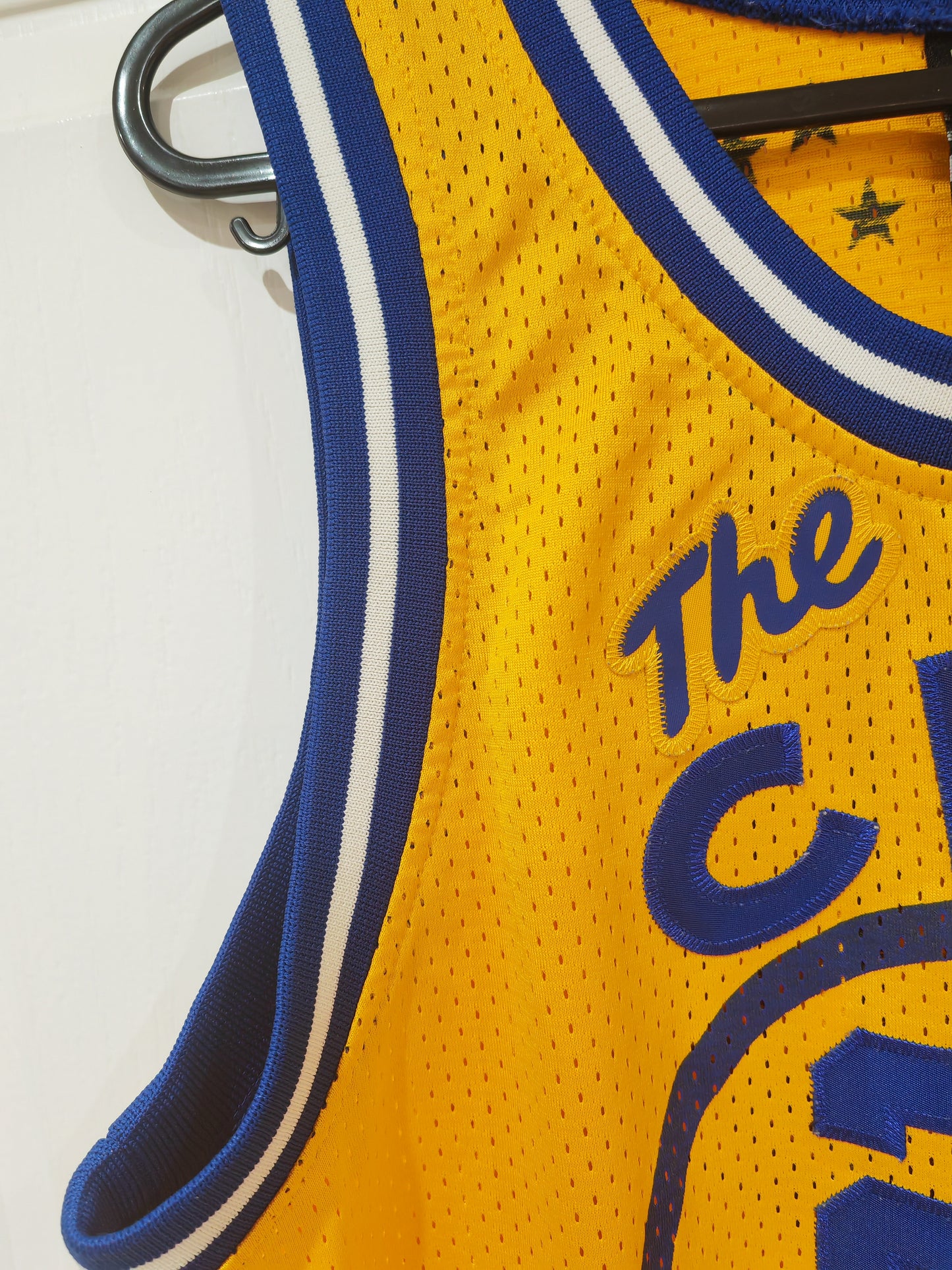 Youth Nike Golden State Warriors NBA Jersey, #23 Richardson, Yellow, Size YXL