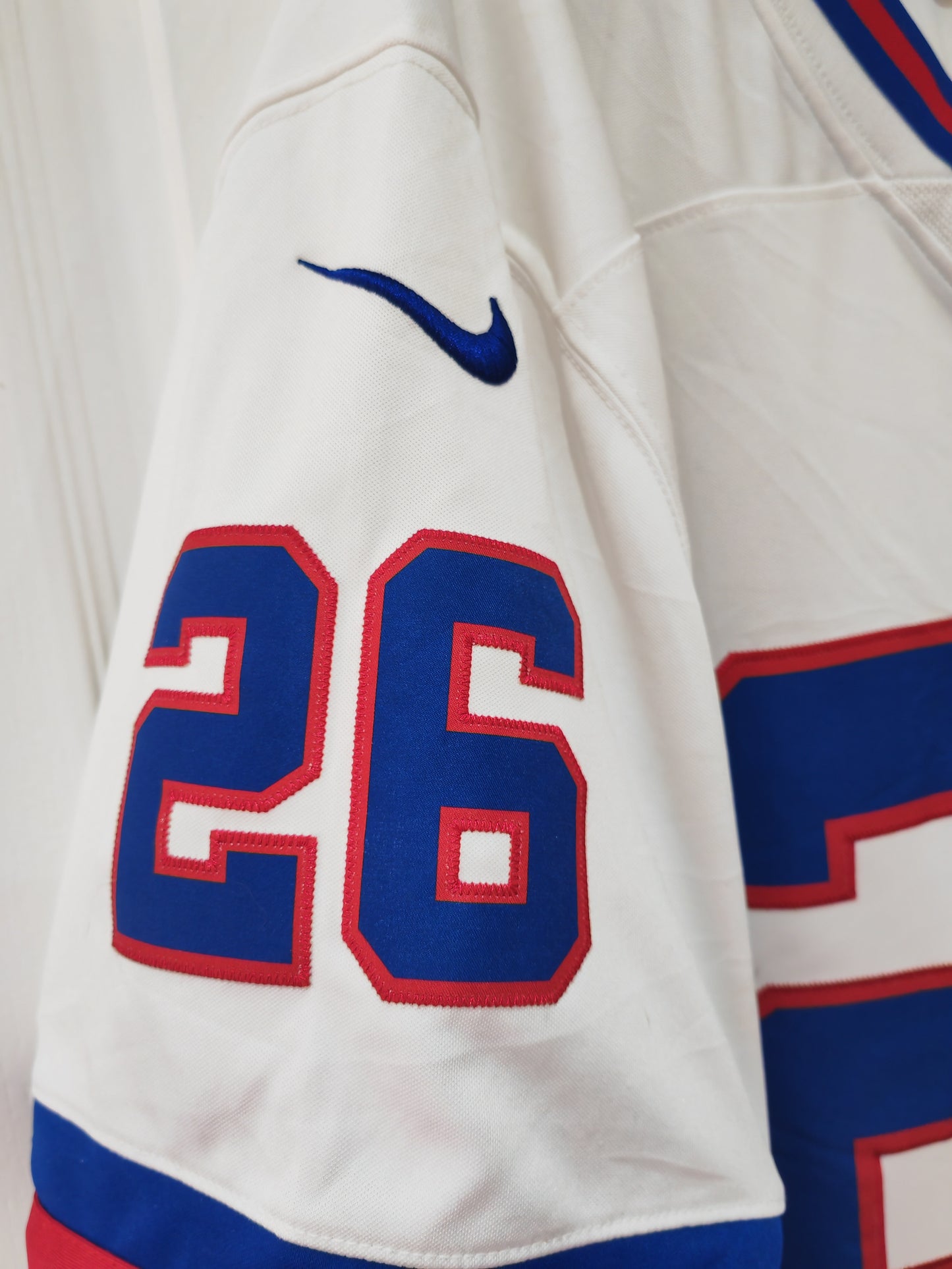 Nike New York Giants NFL Jersey, #26 Barkley, White, Size XL