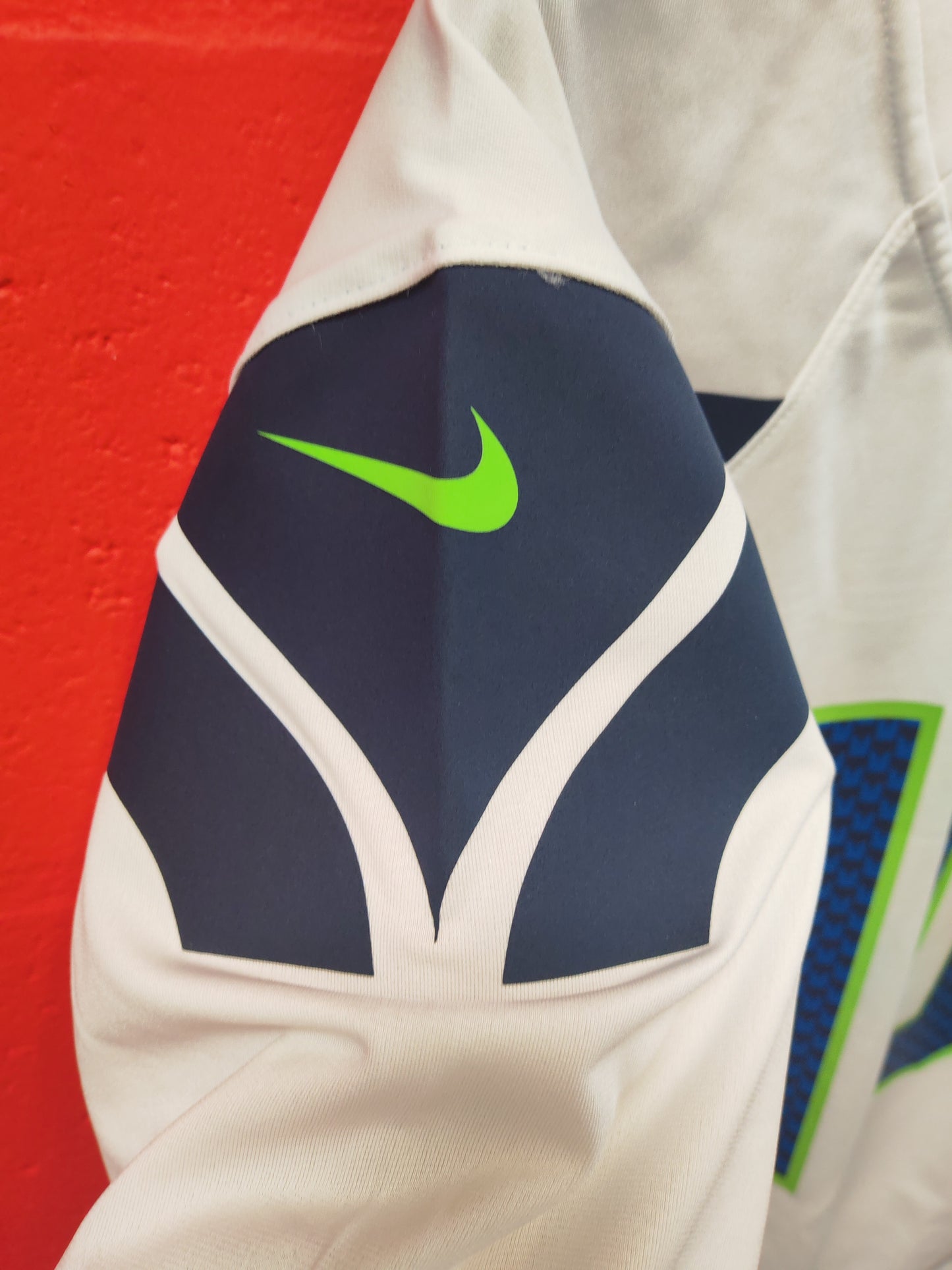 Nike Seattle Seahawks NFL Jersey, #10 Kupp, White, Size XL