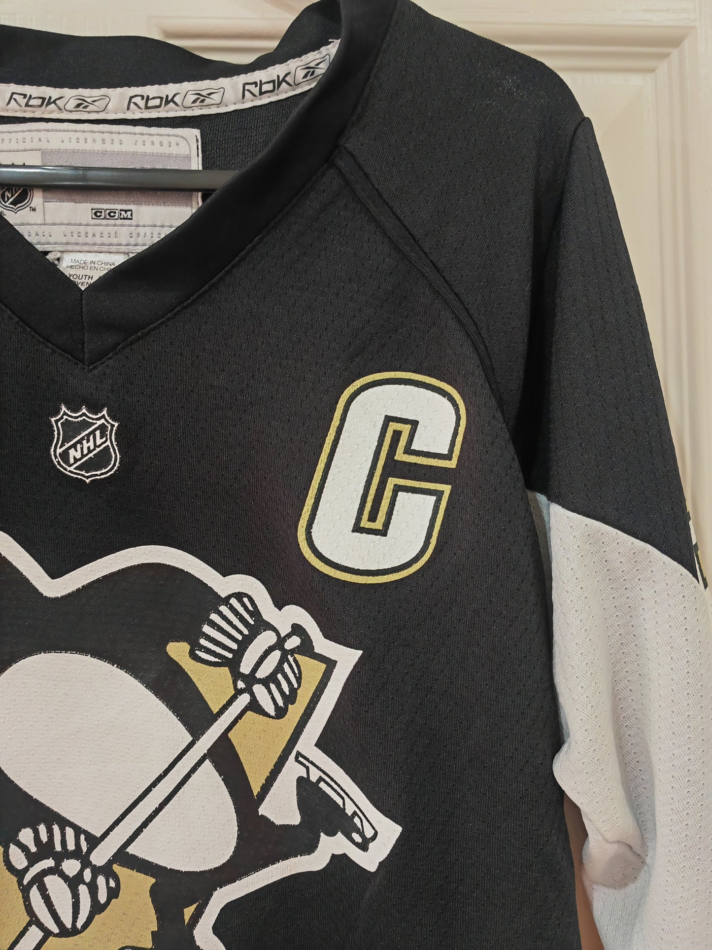 Youth Reebok Pittsburgh Penguins NHL Jersey, #87 Crosby, Black, Size YL/XL