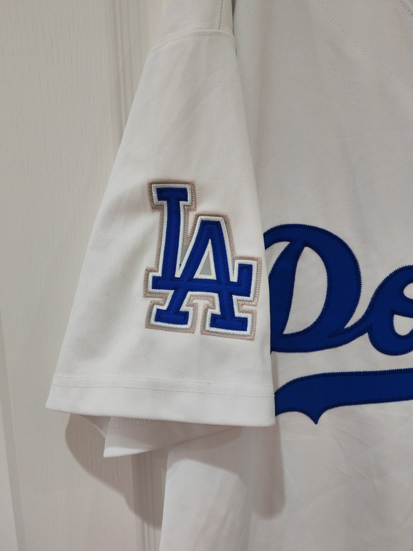 Majestic Los Angeles Dodgers MLB Jersey, White, Size L/XL