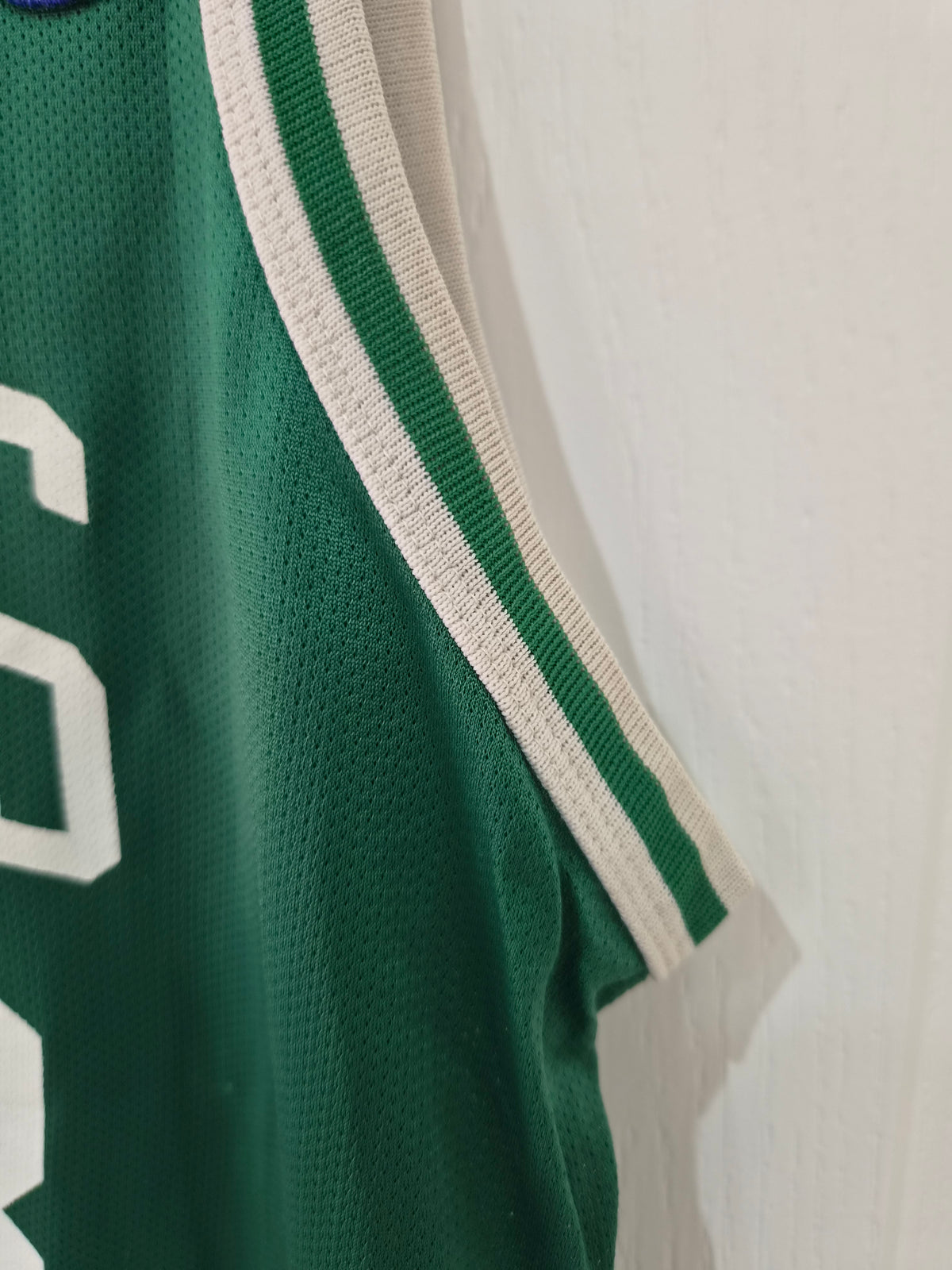 Champion Boston Celtics NBA Basketball Jersey, #33 Bird, Green, Size 44 Large