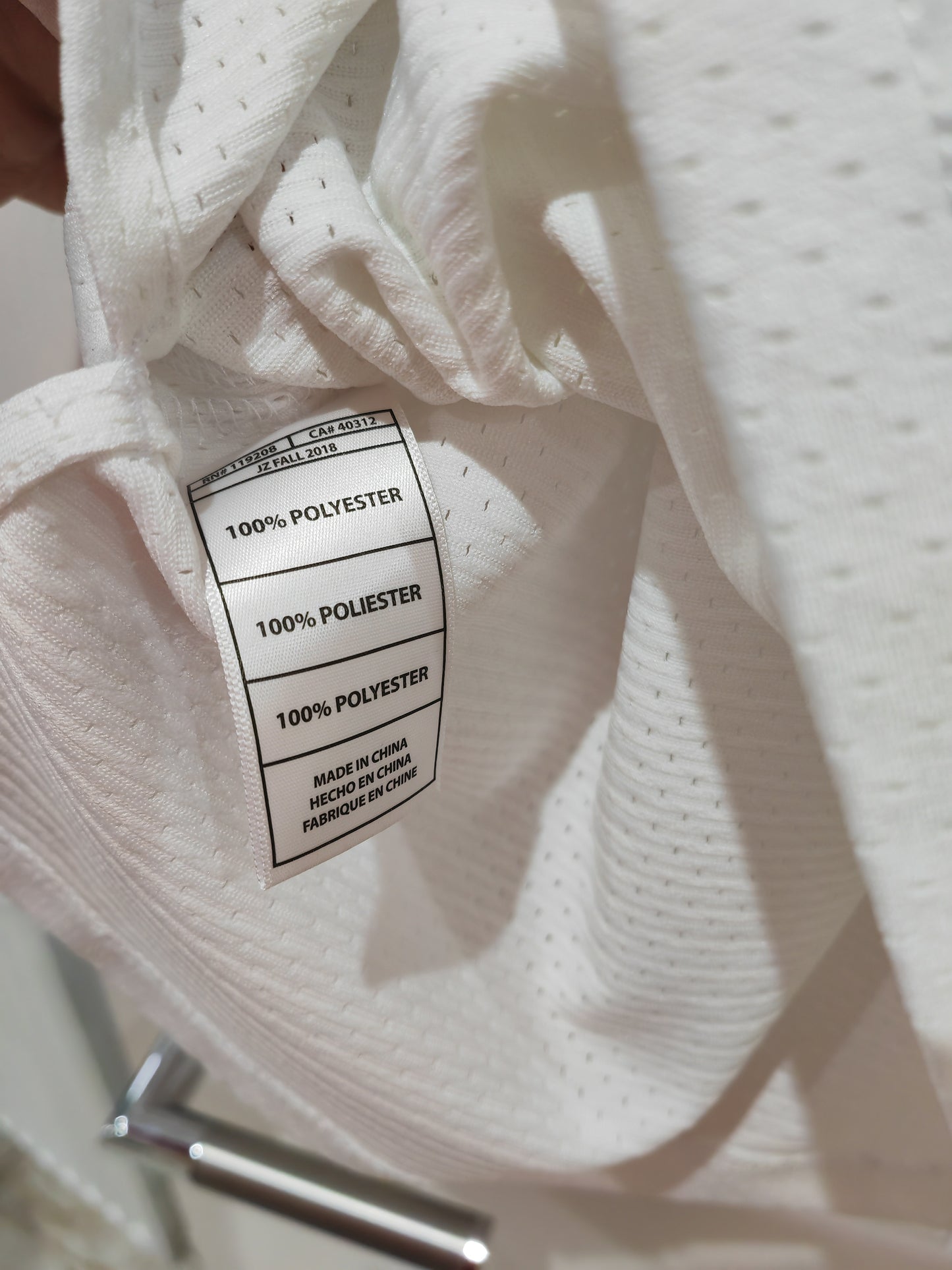 Mitchell & Ness Authentic Philadelphia 76ers 1996/97 Jersey, #3 Iverson, Size Large