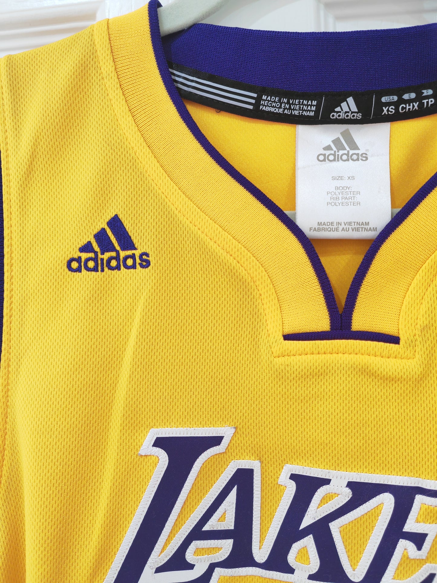 Adidas Los Angeles Lakers NBA Jersey, #12 Howard, Yellow, Size XS +2 Length