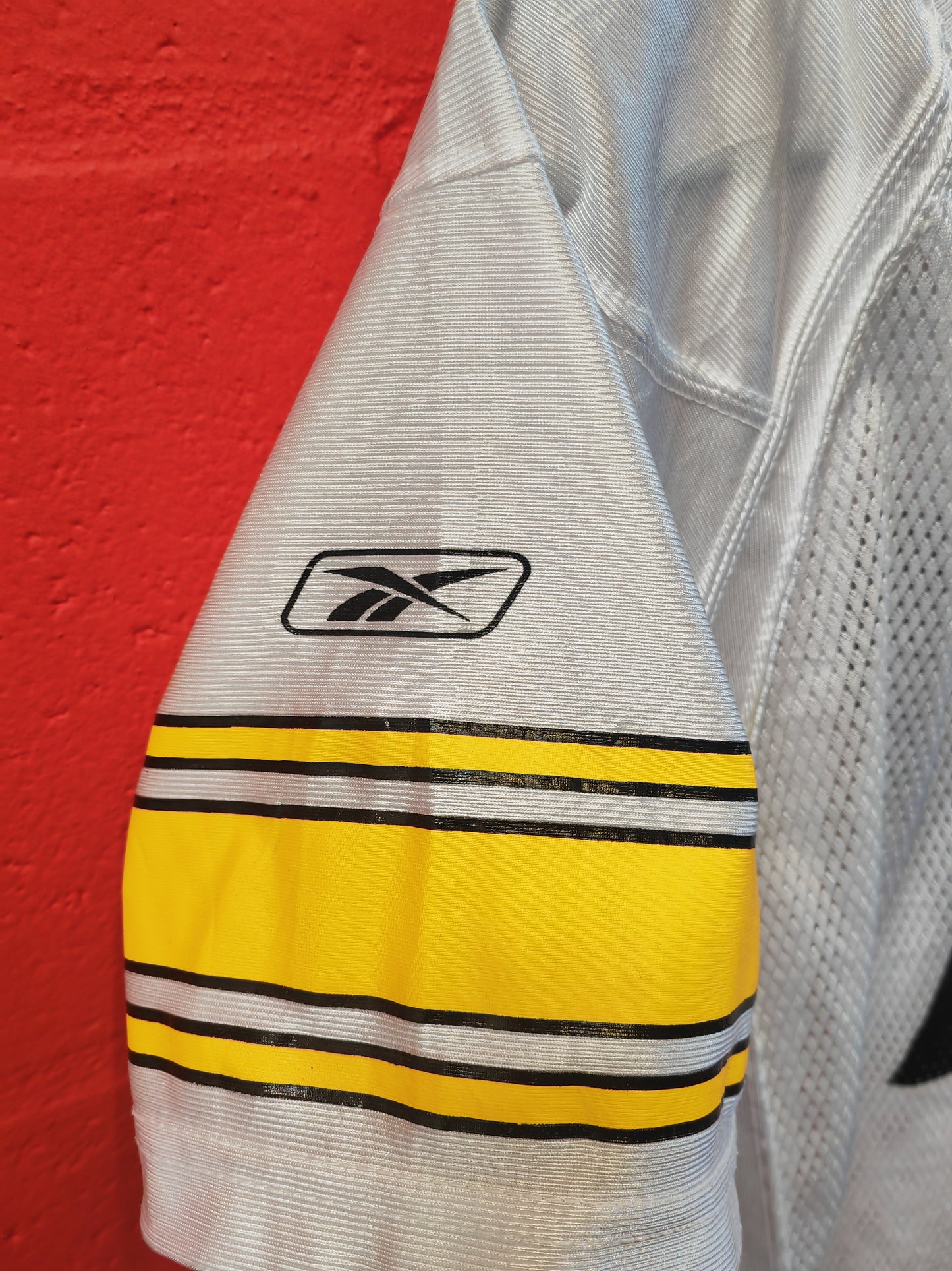 Youth Reebok Pittsburgh Steelers NFL Jersey, #7 Roethlisberger, White, Size YM