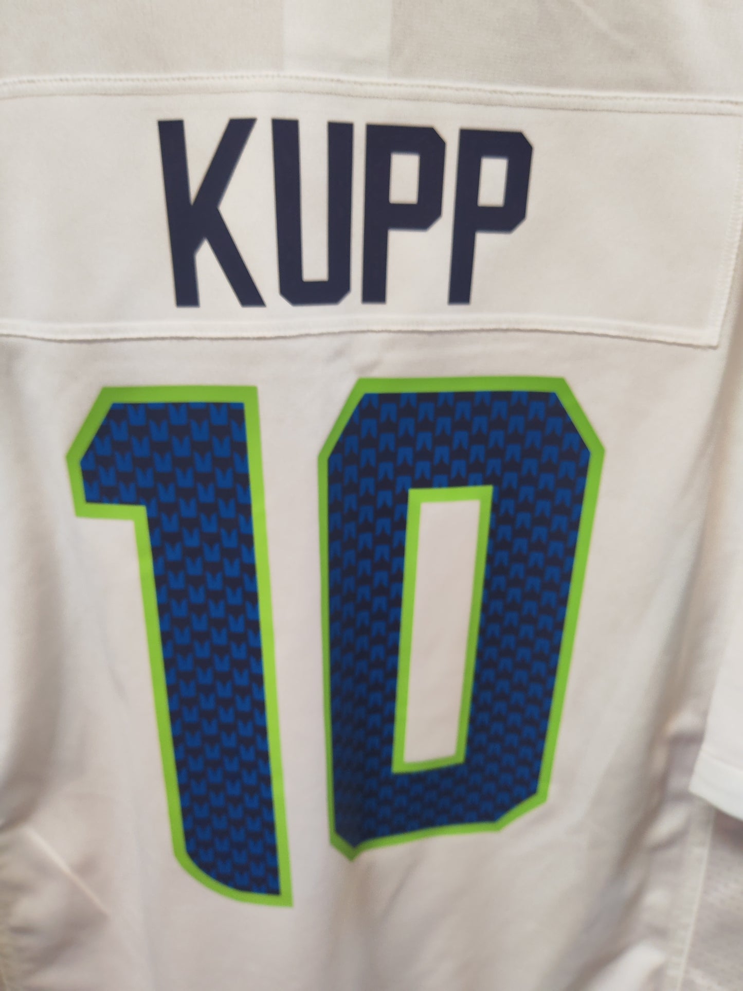 Nike Seattle Seahawks NFL Jersey, #10 Kupp, White, Size XL