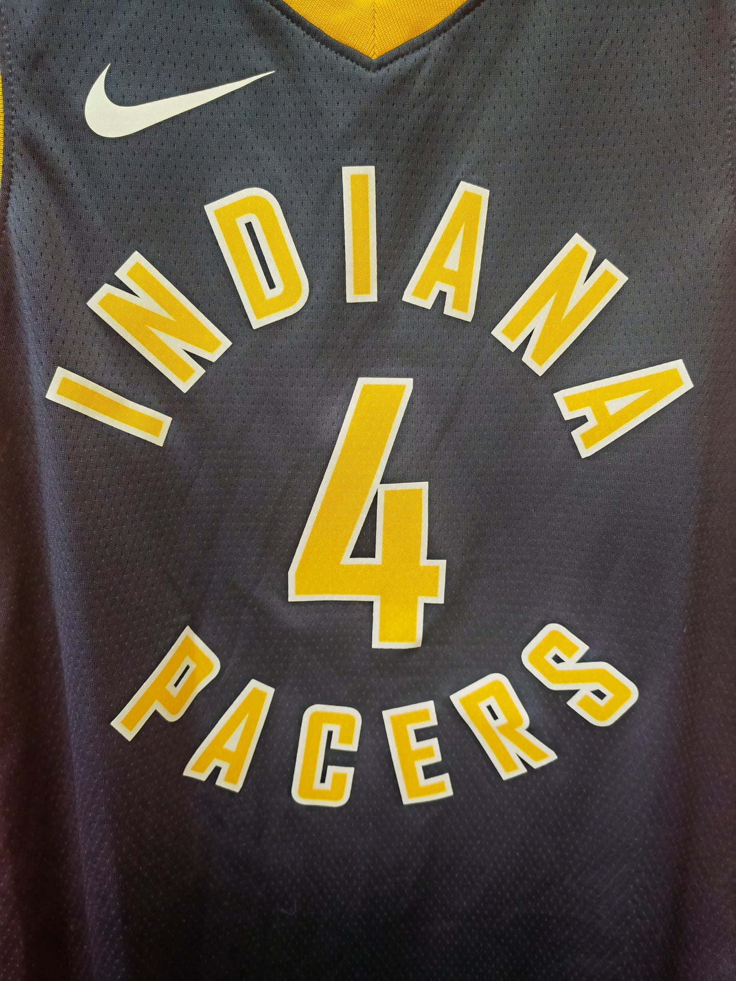 Nike Indiana Pacers NBA Swingman Jersey, #4 Oladipo, Navy, Size Medium