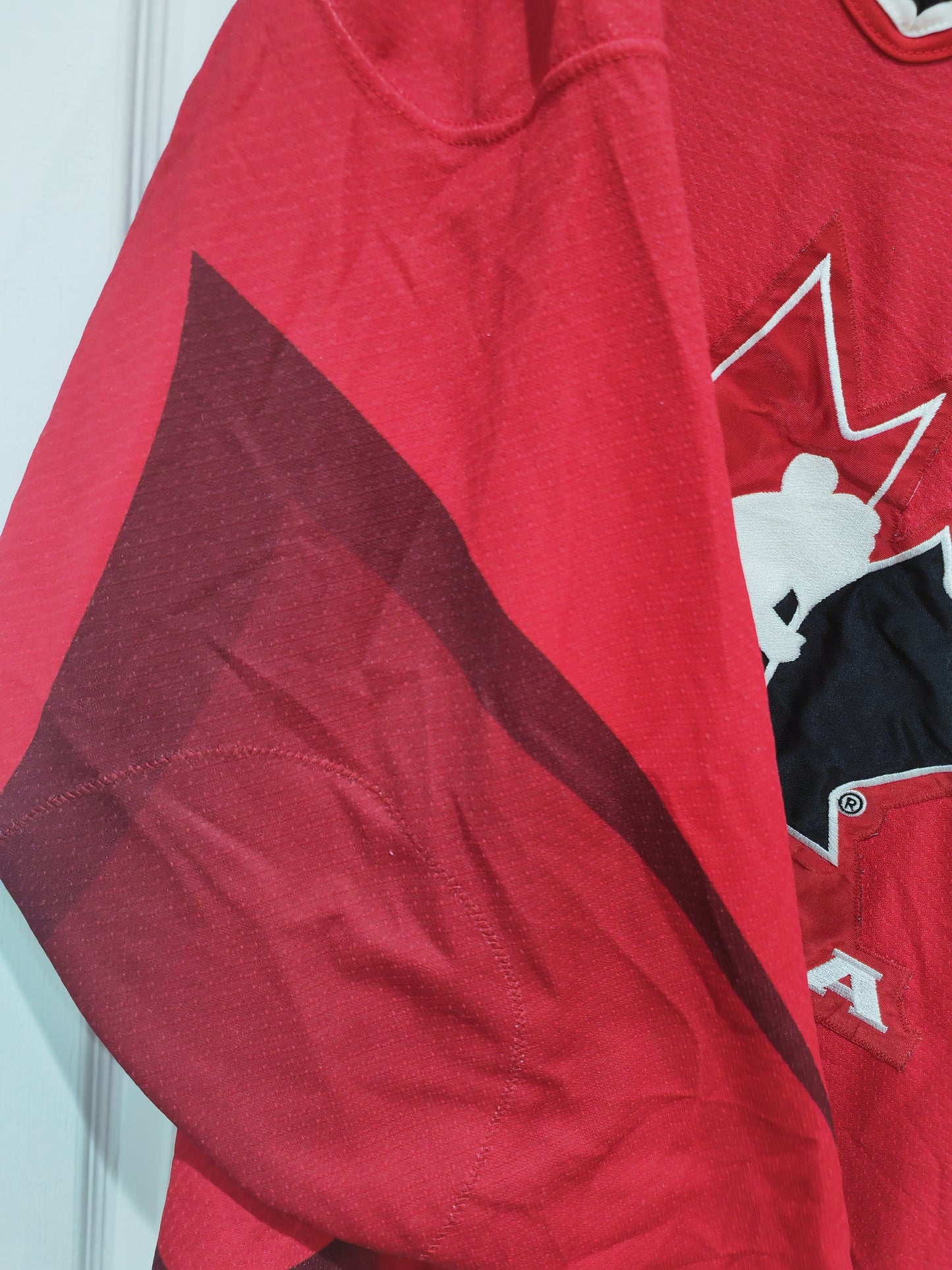 Bauer Team Canada Ice Hockey Jersey, Red, Size 52 XL/XXL