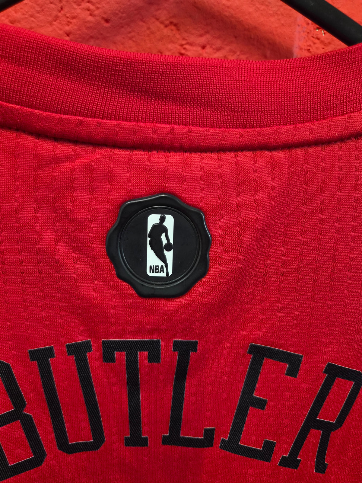 Youth Adidas Chicago Bulls Xmas Day Jersey, #21 Butler, Red, Size YM