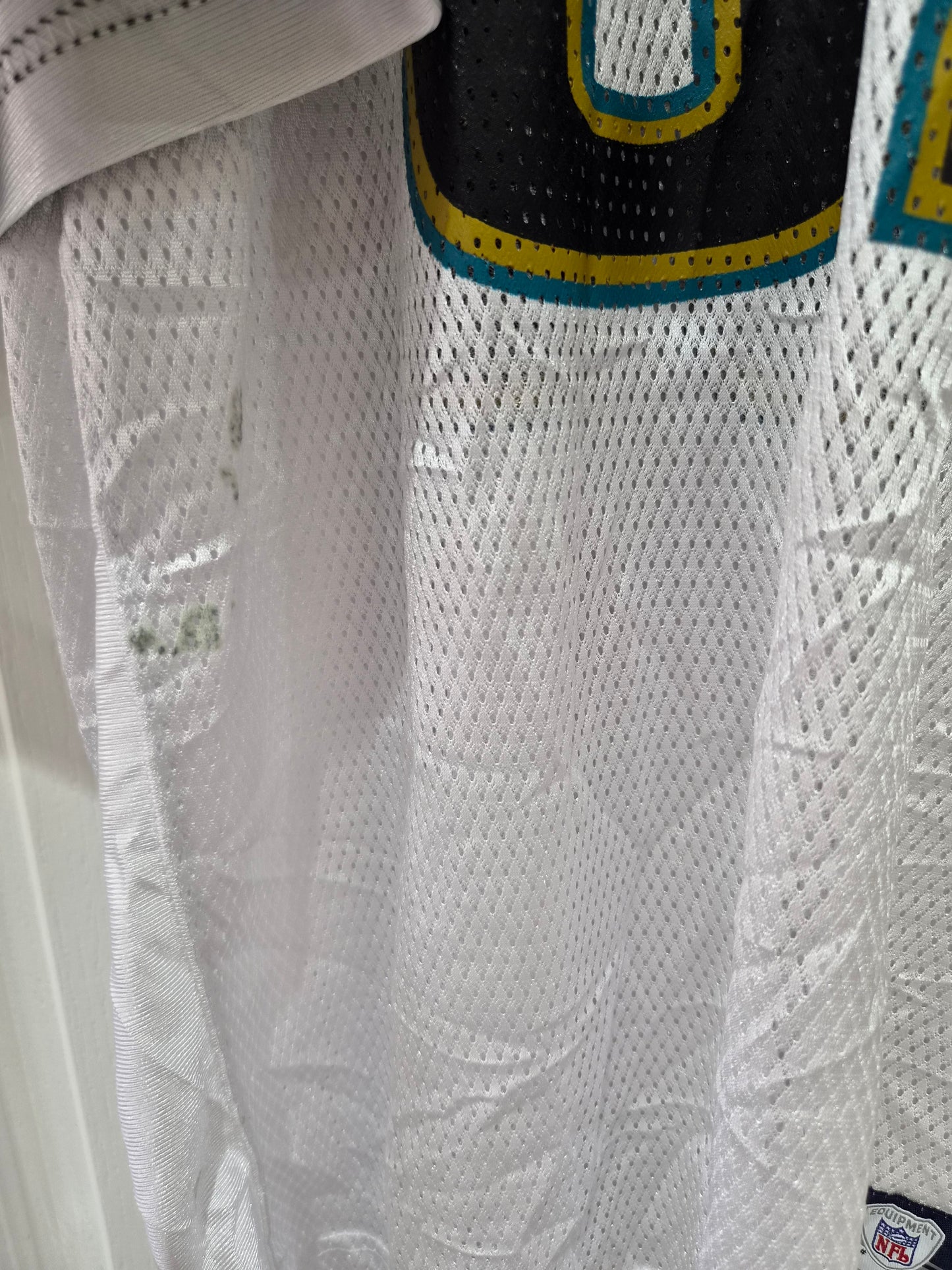 Reebok Jacksonville Jaguars NFL Jersey, #32 Jones-Drew, White, Size XL