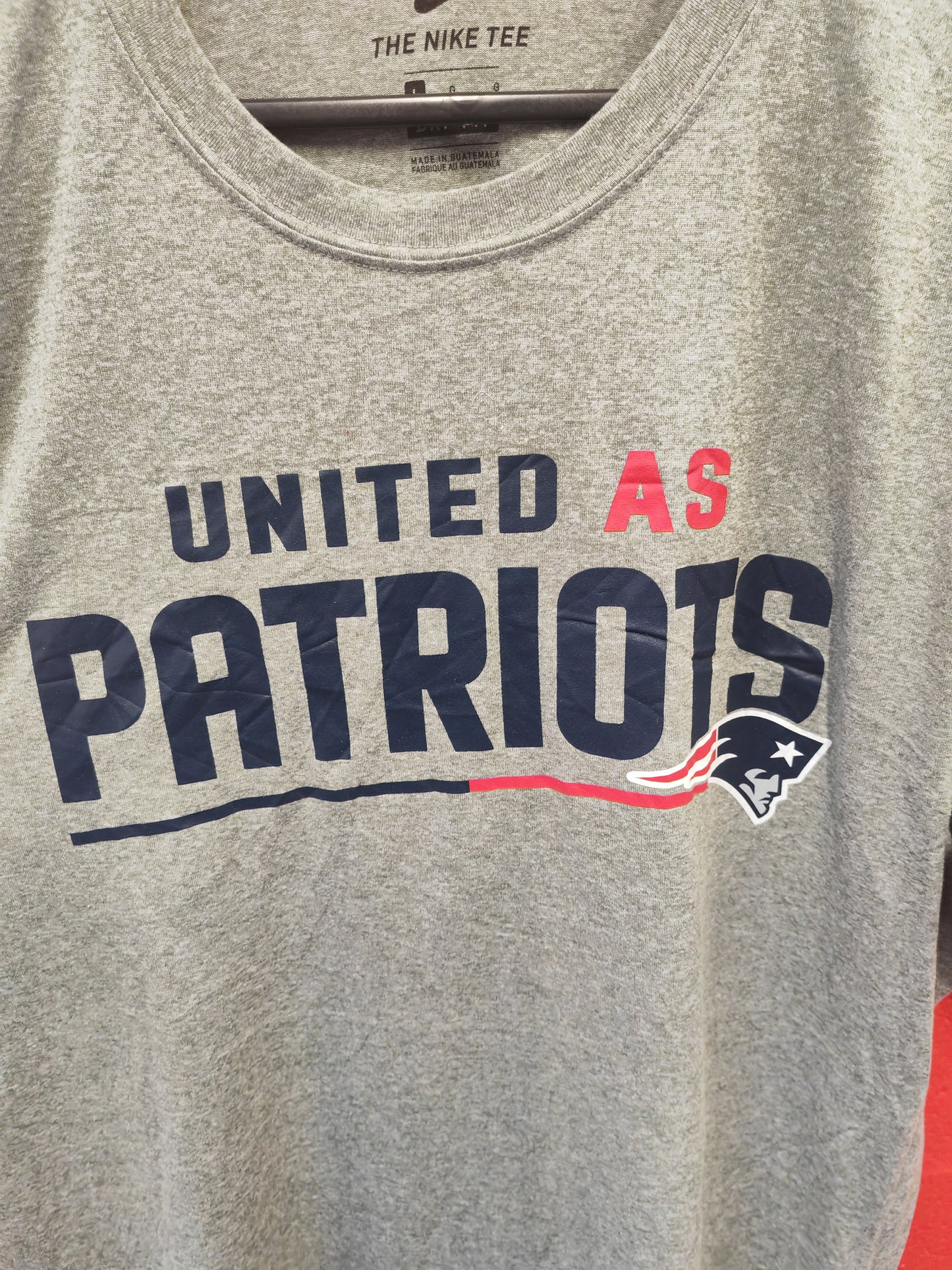 Nike New England Patriots NFL T Shirt, Grey, Size Large