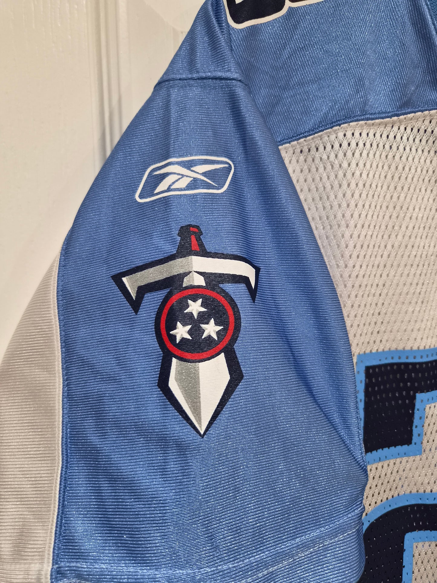 Youth Reebok Tennessee Titans NFL Jersey, #28 Johnson, White, Size YXL