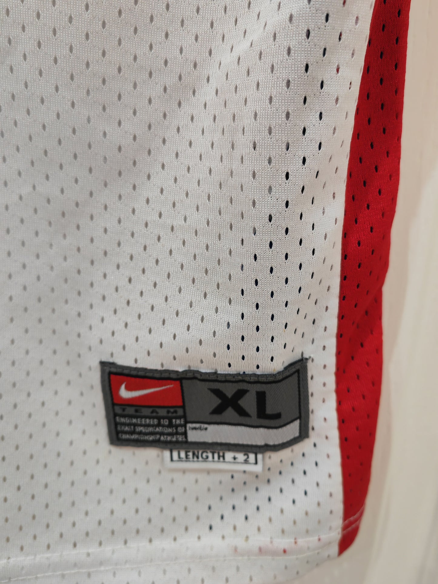 Youth Nike Detroit Pistons NBA Jersey, #1 Billups, White, Size YXL/Adult Small