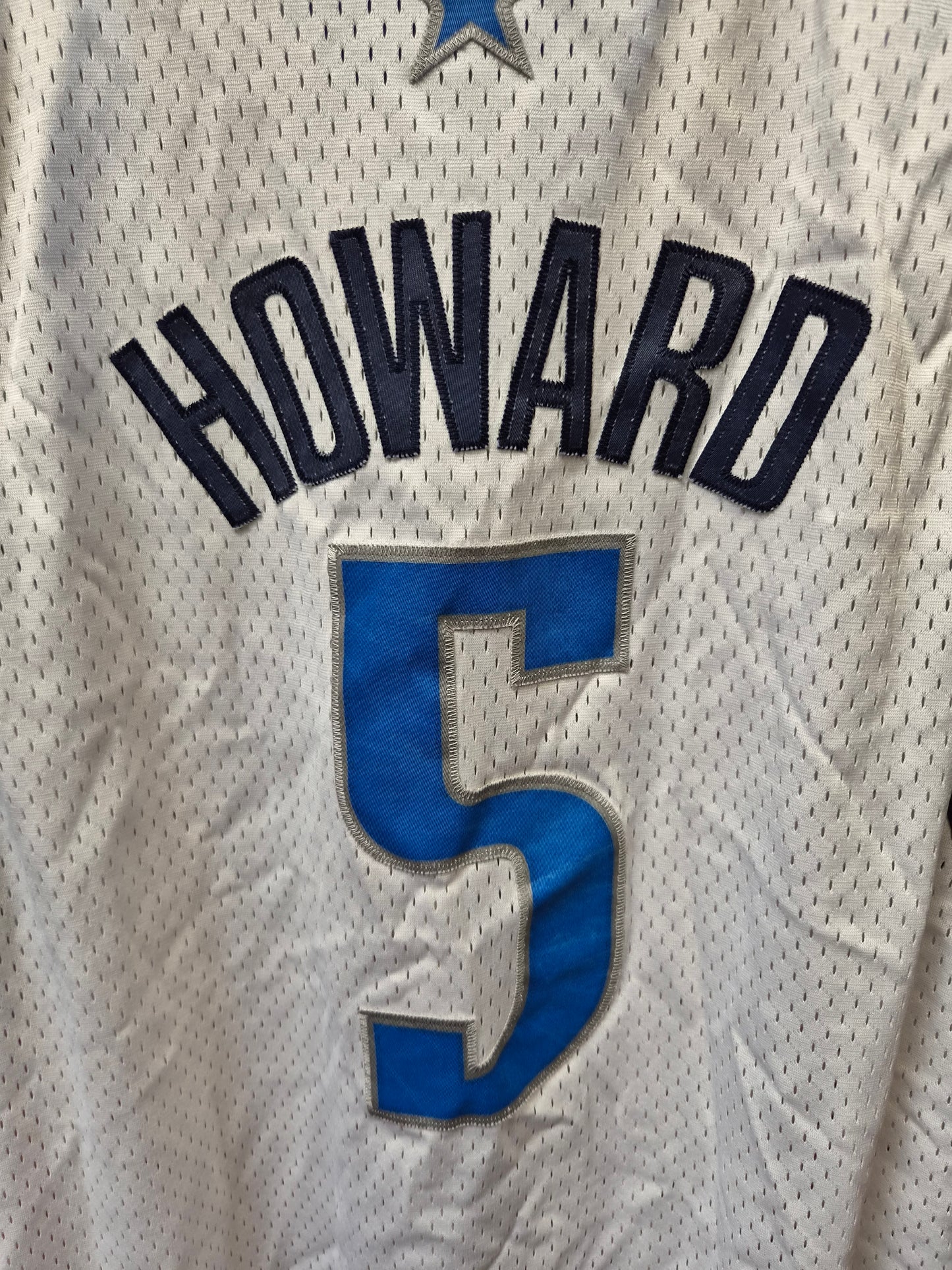 Adidas Dallas Mavericks NBA Jersey, #5 Howard, White, Size XXL +2 Length