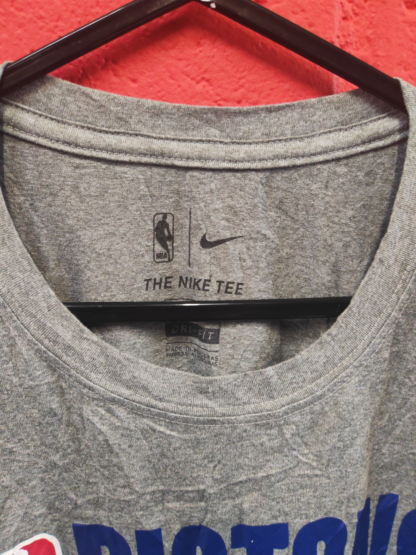 Nike Dri-fit Detroit Pistons NBA Long Sleeve T Shirt, Grey, Size Large