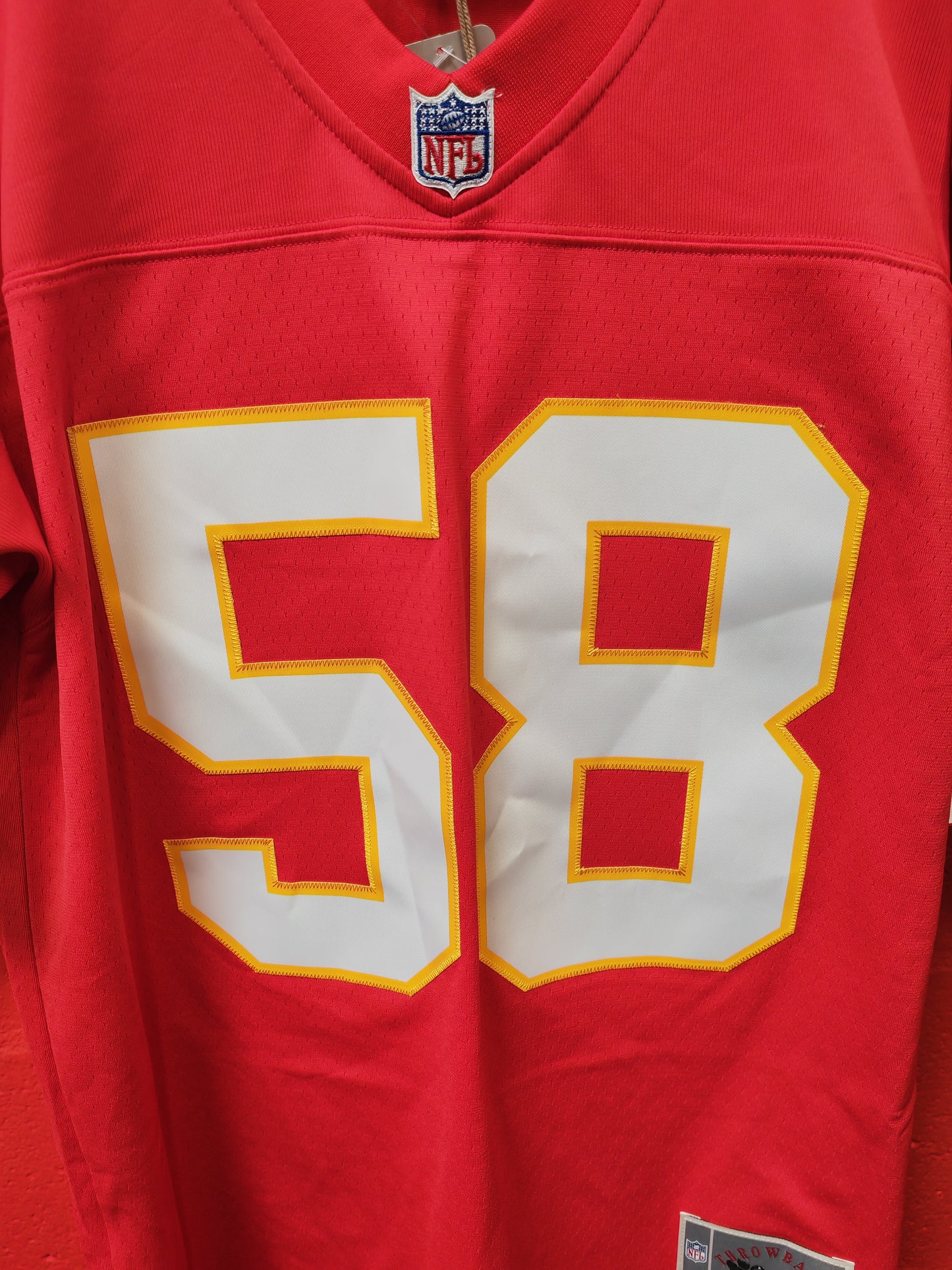 Mitchell & Ness Kansas City Chiefs 1994 NFL Jersey, #58 D. Thomas, Red, Size Medium