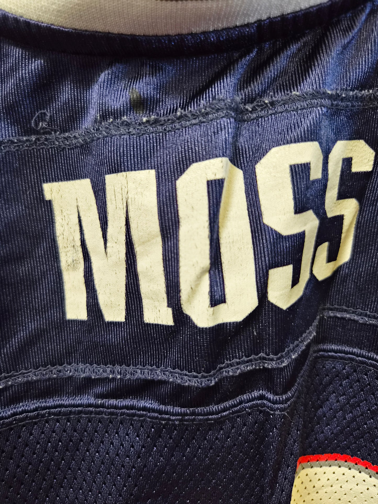 Youth Reebok New England Patriots NFL Jersey, #81 Moss, Navy Blue, Size YL