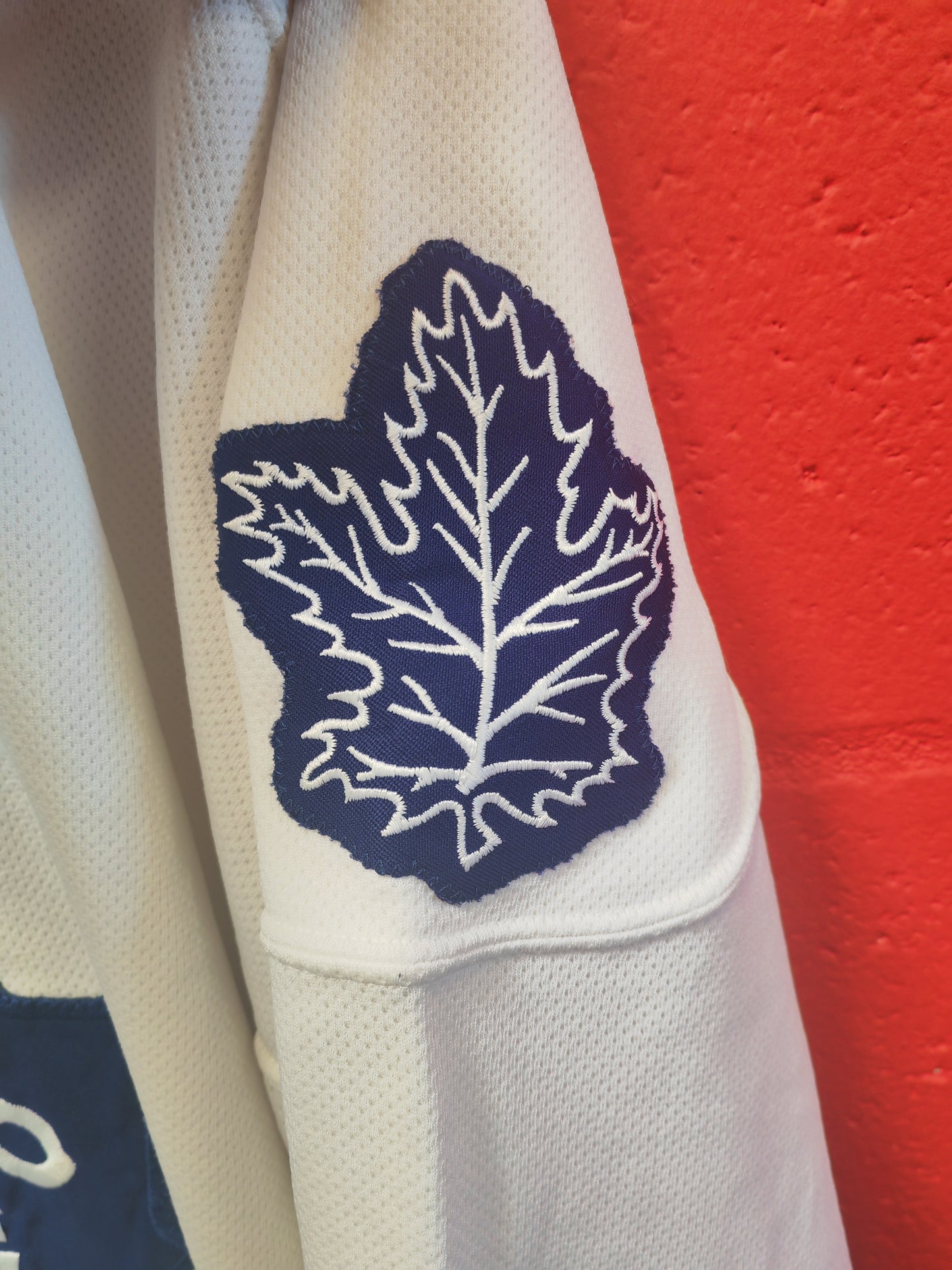 Pro Player Toronto Maple Leafs NHL Jersey, White, Size XL