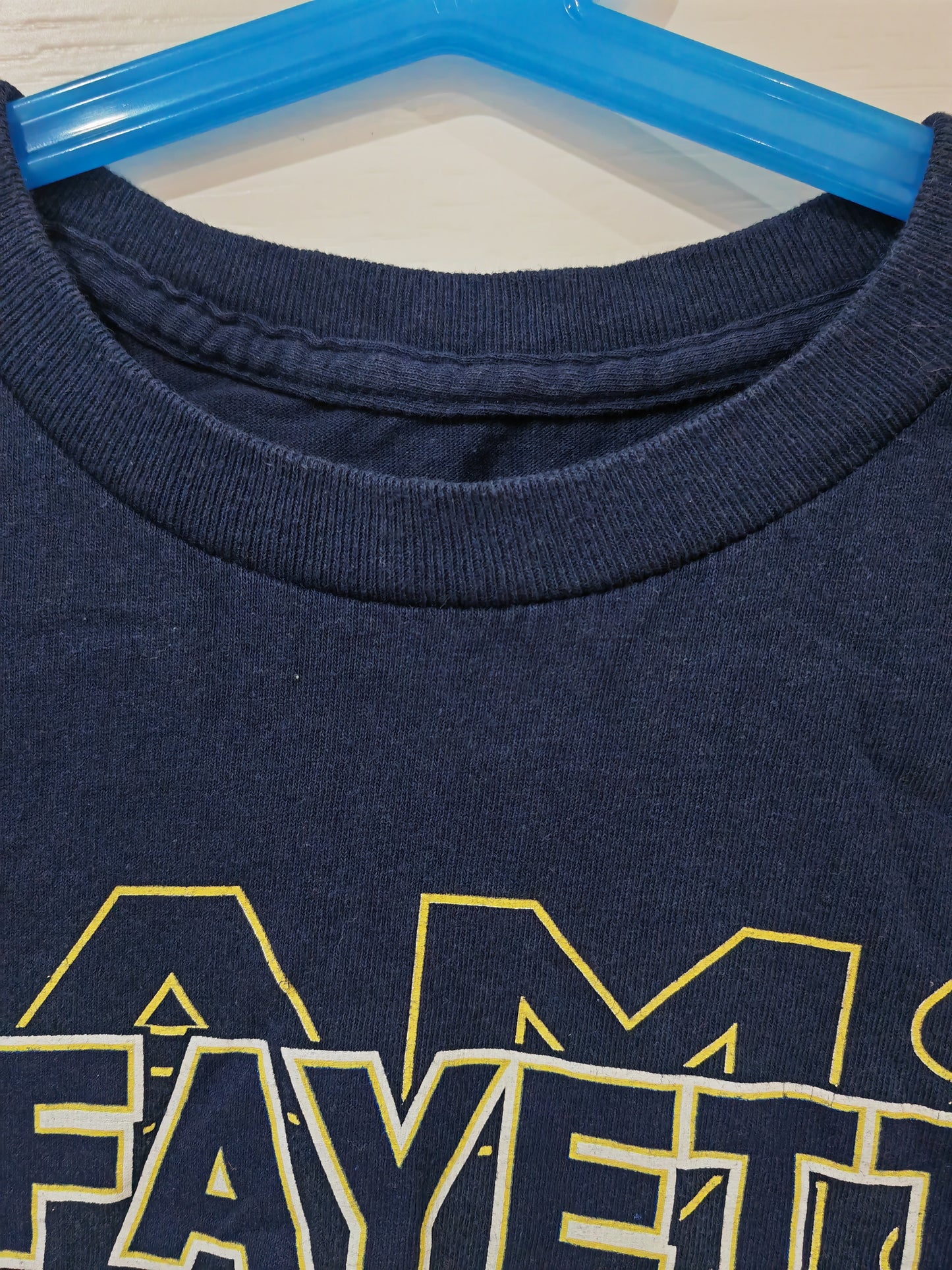 Unbranded (No Label) Lafayette Rams High School T Shirt, Navy Blue, Size Medium