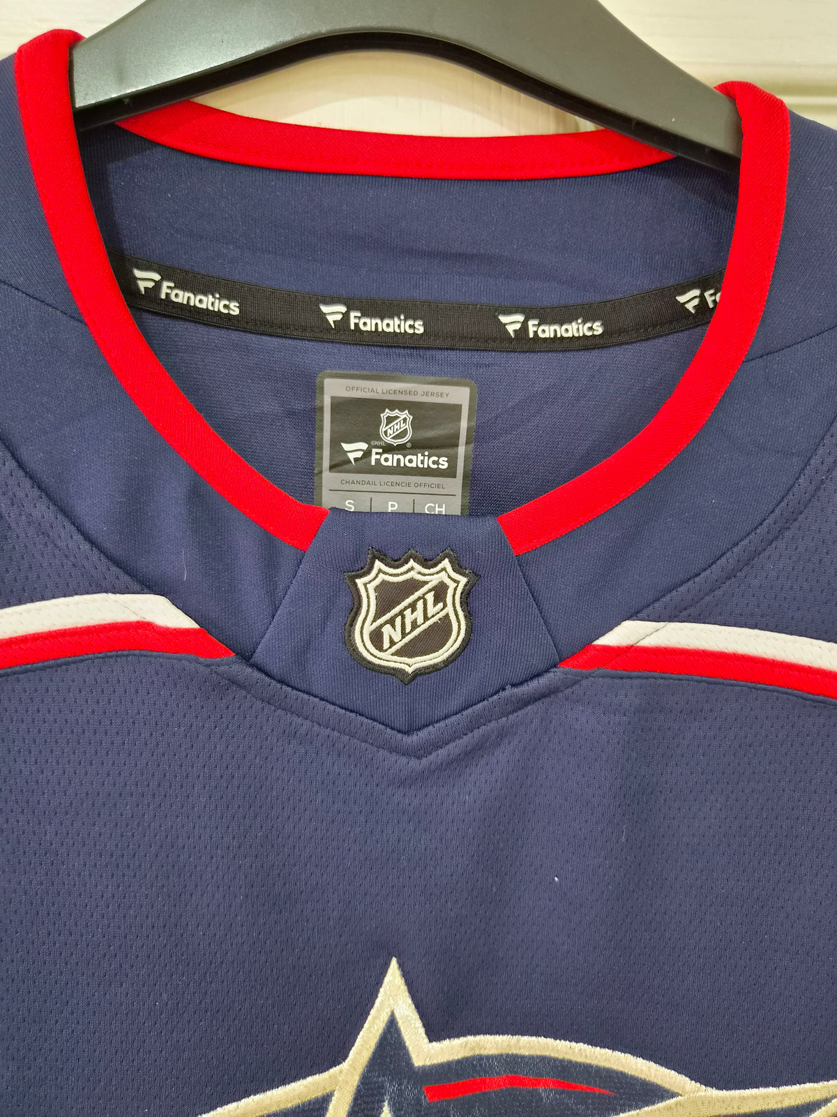 Fanatics Columbus Blue Jackets NHL Hockey Jersey, Navy, Size Small