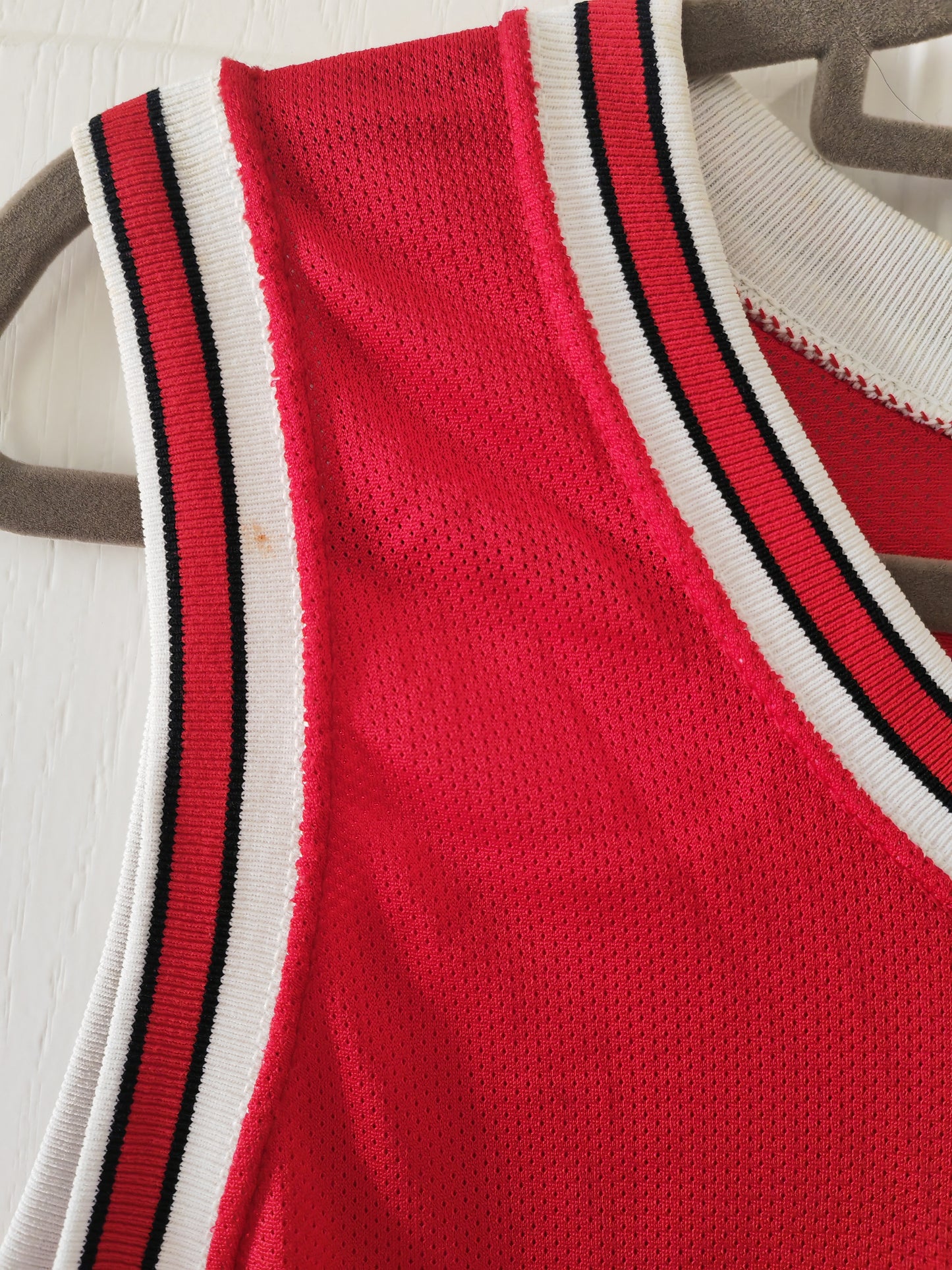 Champion Chicago Bulls NBA Jersey, #23 Jordan, Red, Size 48 XL