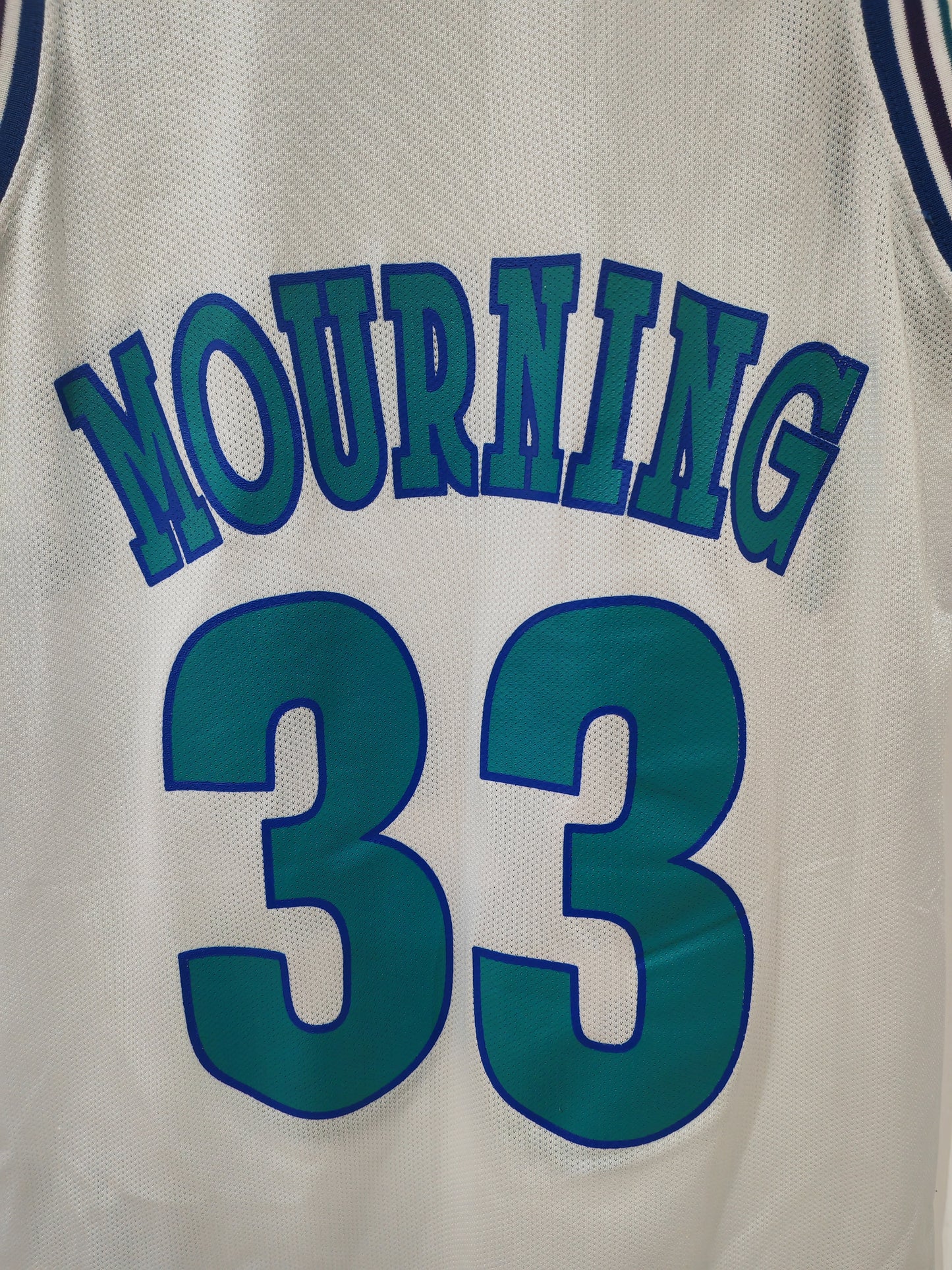 Champion Charlotte Hornets NBA Jersey, #33 Mourning, White, Size 36 XS/S