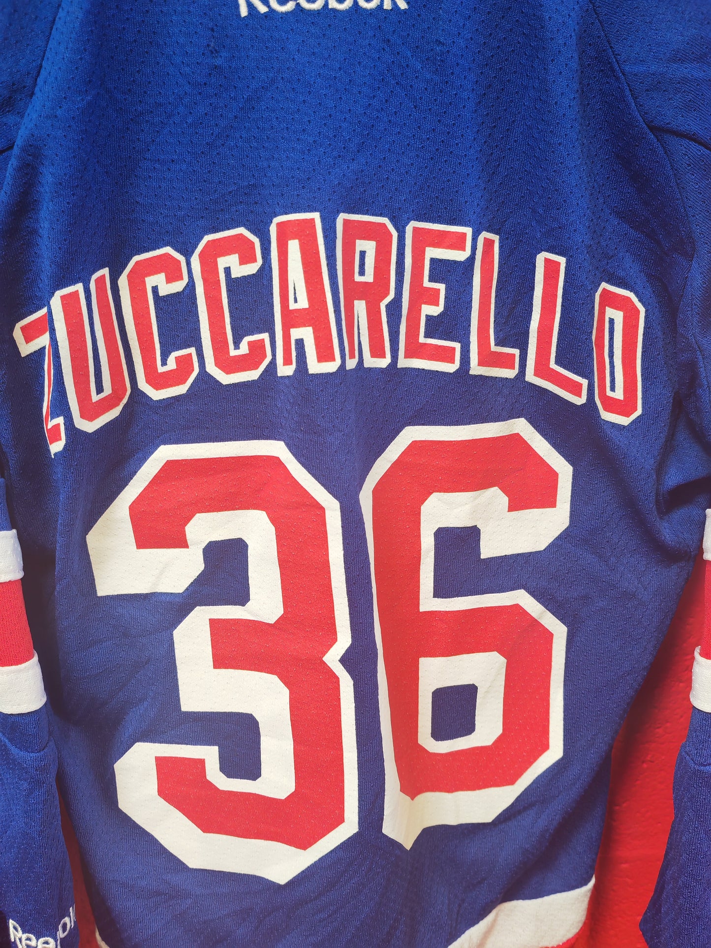 Youth Reebok New York Rangers NHL Jersey, #36 Zuccarello, Blue, Size YS/M