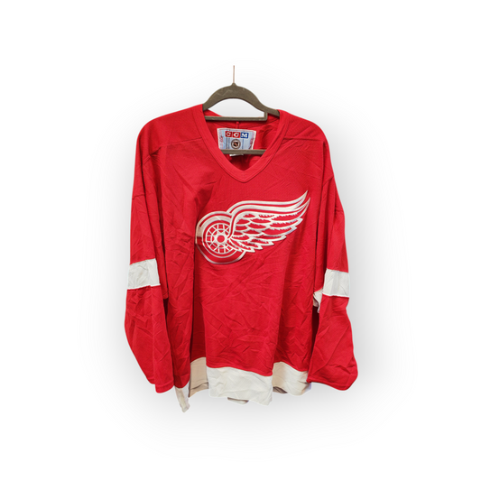 CCM Detroit Red Wings NHL Jersey, Red, Size Large