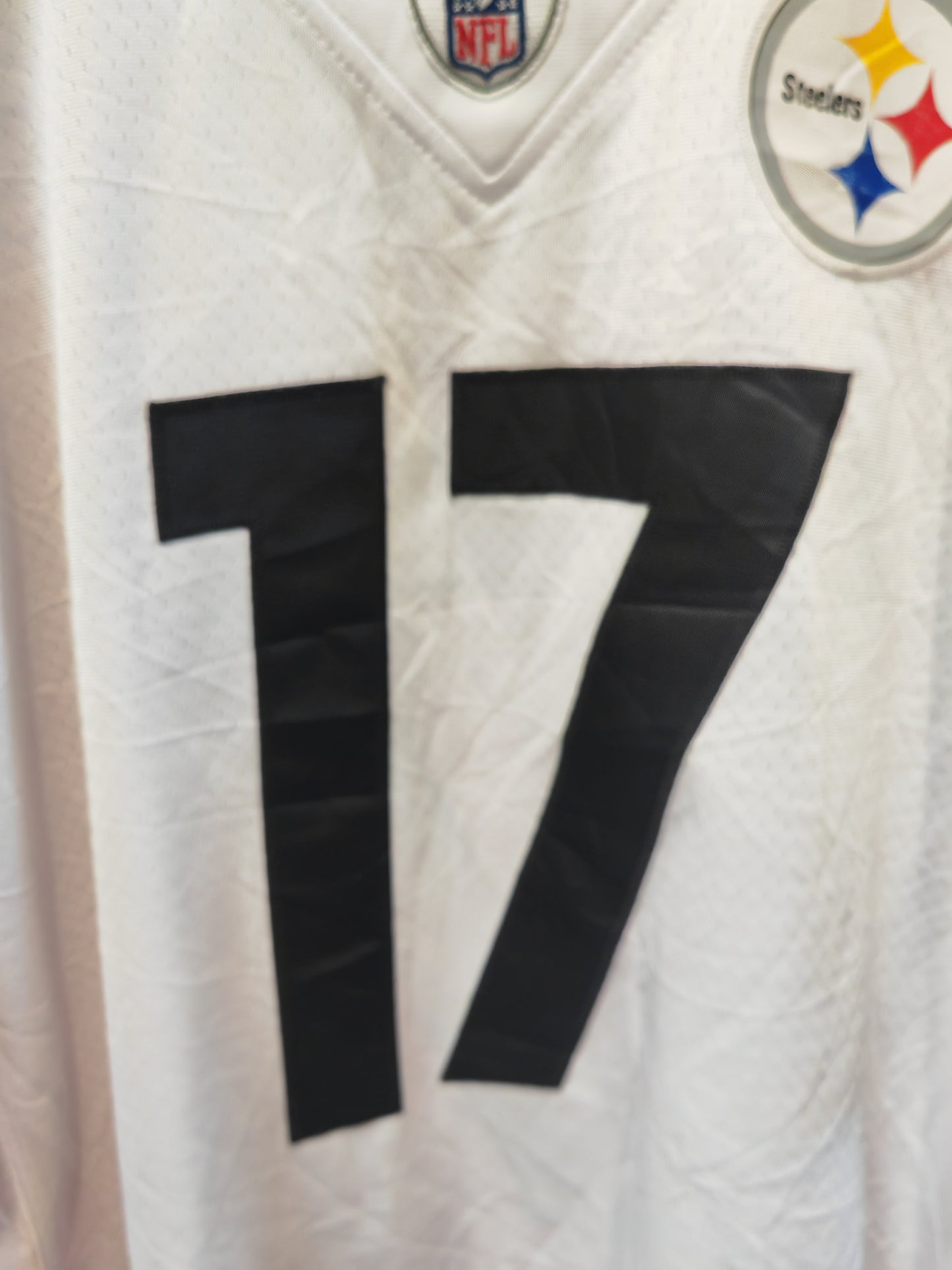 Reebok Pittsburgh Steelers NFL Jersey, #17 Wallace, White, Size Large