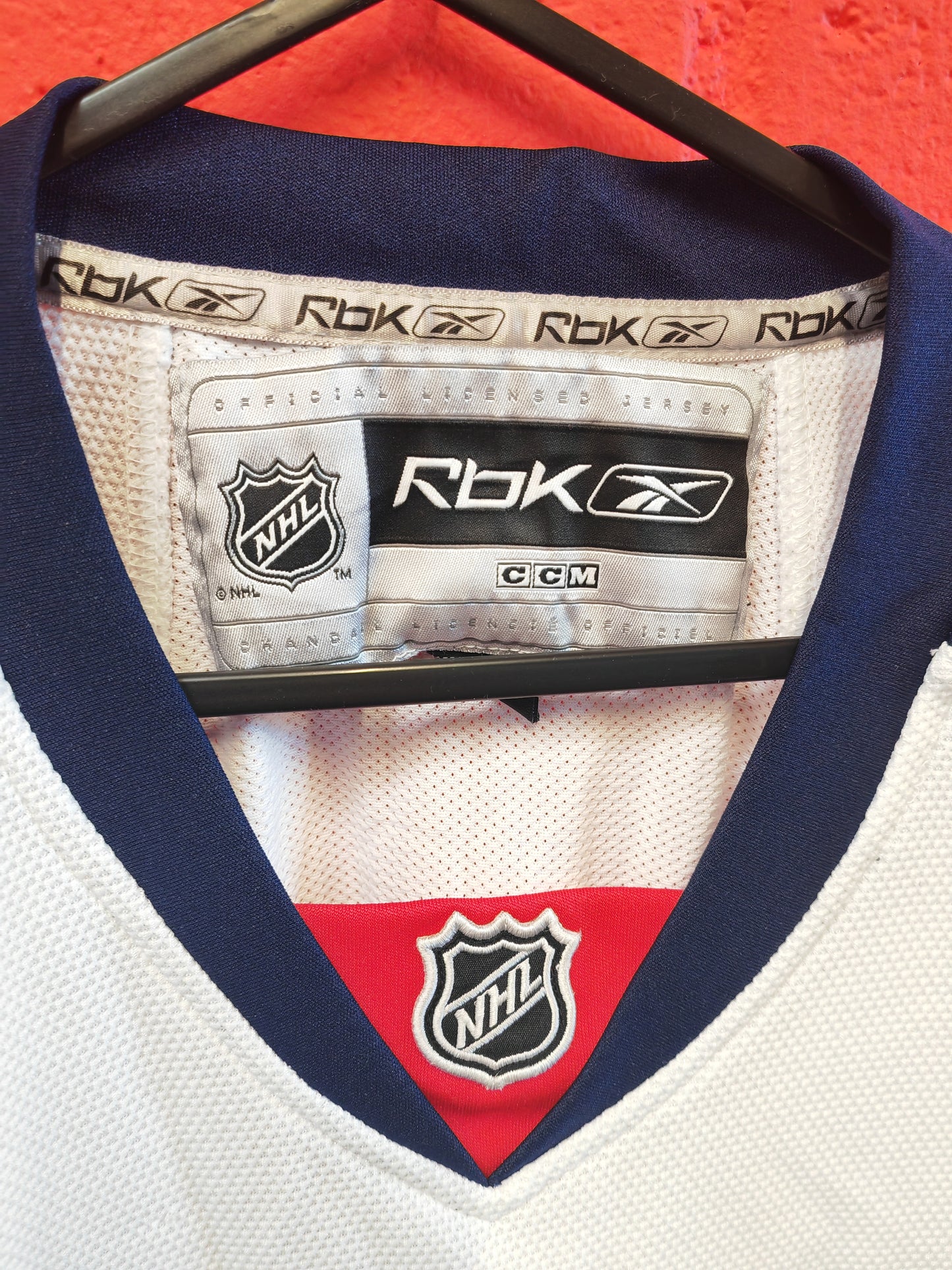 Reebok Washington Capitals NHL Hockey Jersey, White, Size Medium