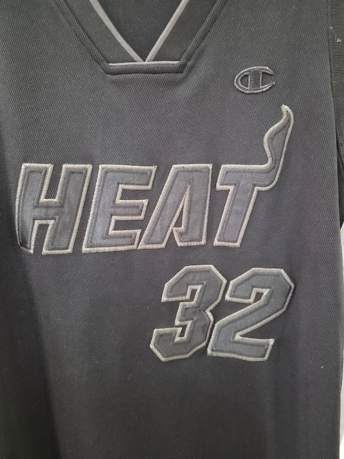 Champion Miami Heat NBA Basketball Jersey, #32 O'Neal, Black, Size XL