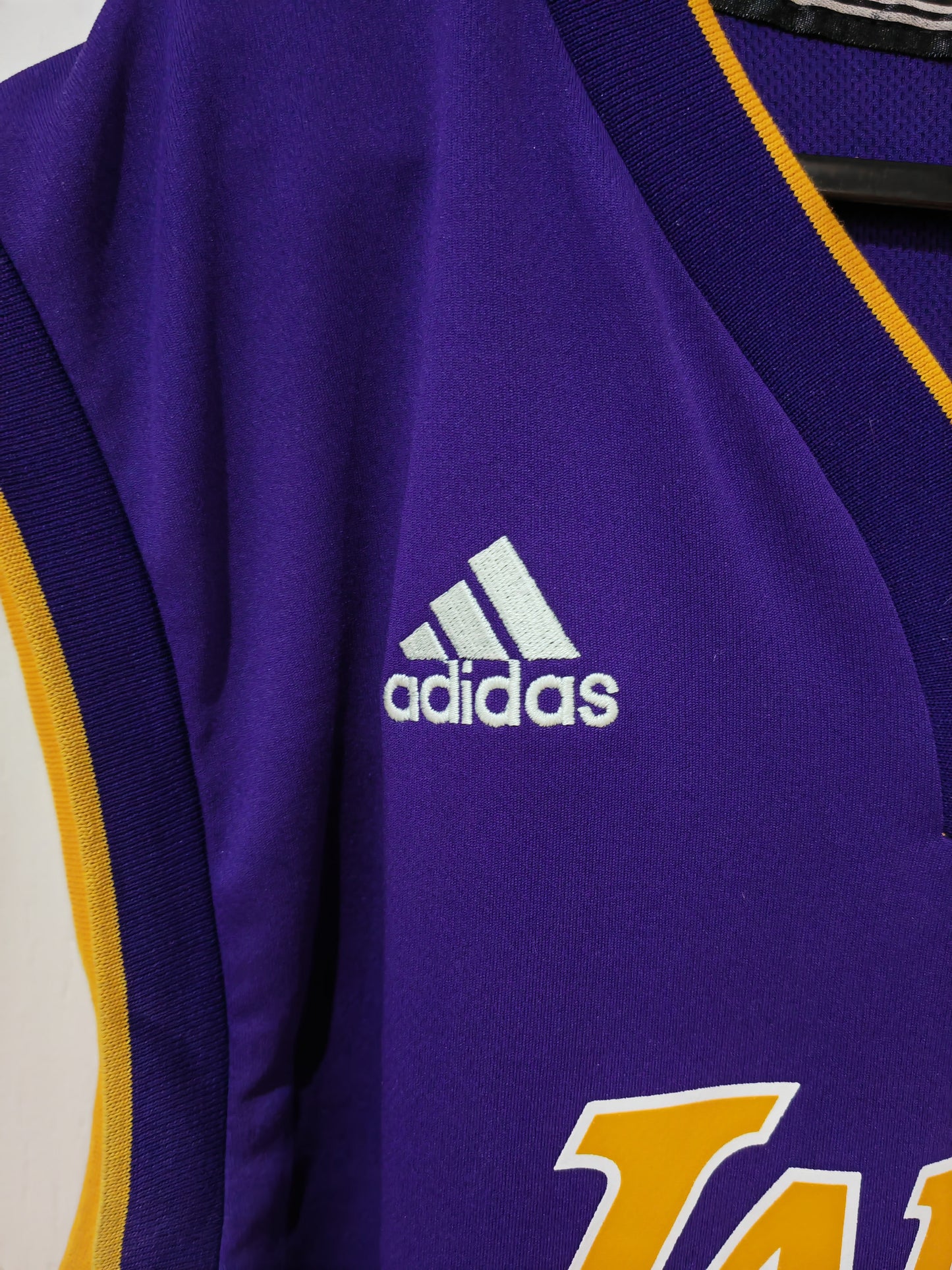 Adidas Los Angeles Lakers NBA Jersey, #24 Bryant, Purple, Size Medium