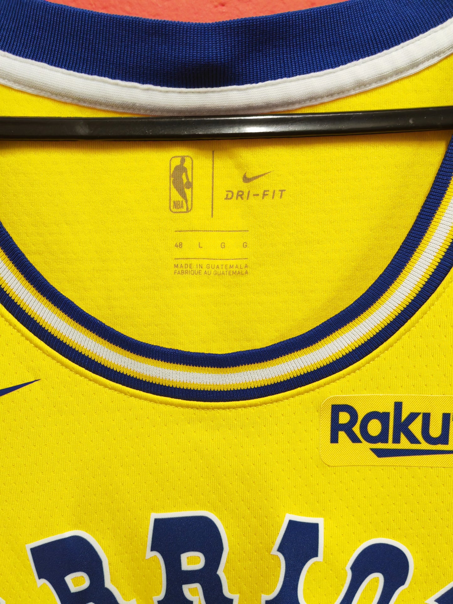 Nike Golden State Warriors NBA Jersey, #30 Curry, Yellow, Size Large
