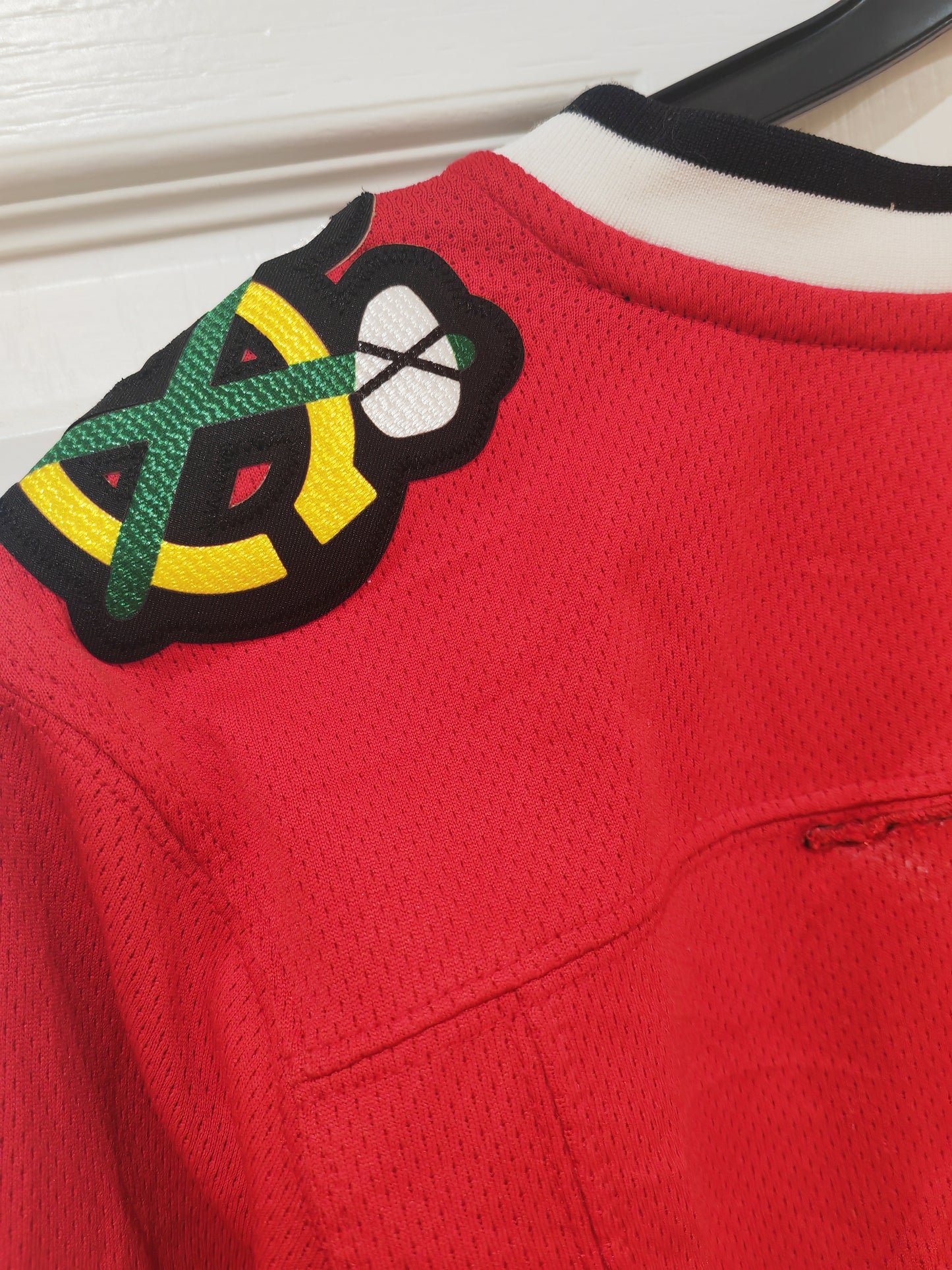 Women's Fanatics Chicago Blackhawks NHL Jersey, #13, Red, Size Small