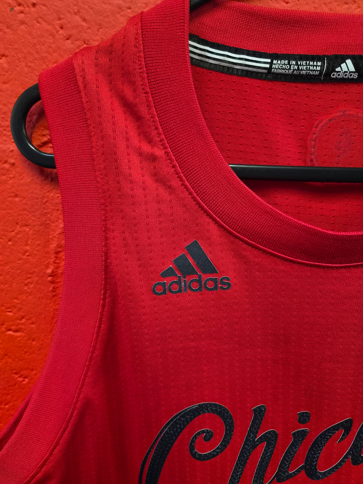 Youth Adidas Chicago Bulls Xmas Day Jersey, #21 Butler, Red, Size YM