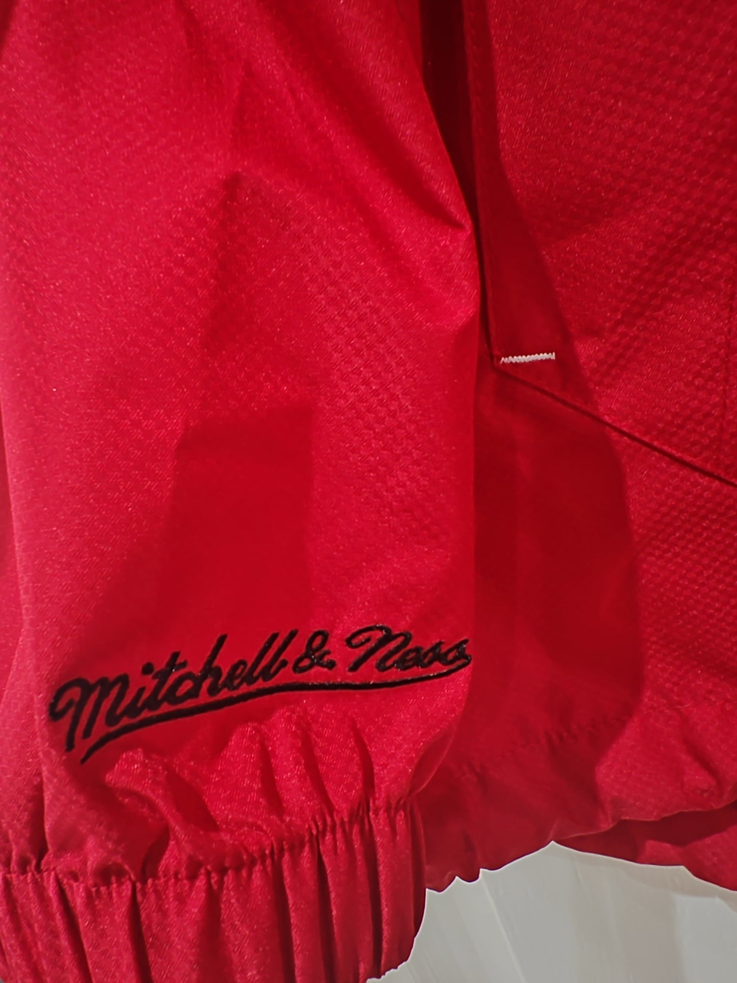 Mitchell & Ness Miami Heat 2006 NBA Finals 1/2 Zip Pullover Windbreaker Jacket,Size Small