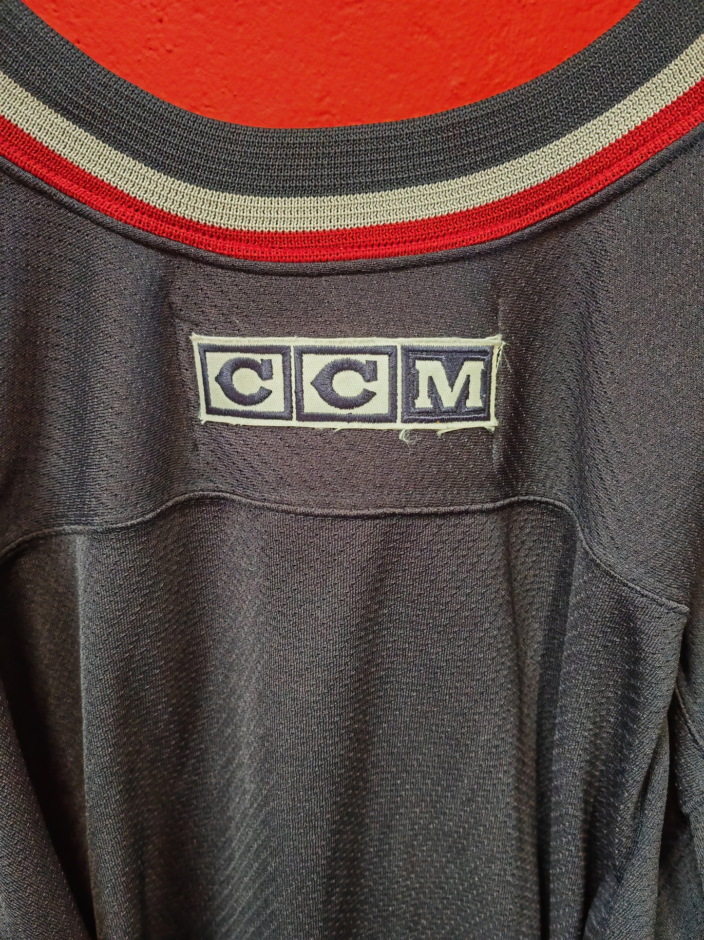 CCM Vancouver Canucks NHL Hockey Jersey,  Navy Blue, Size Large