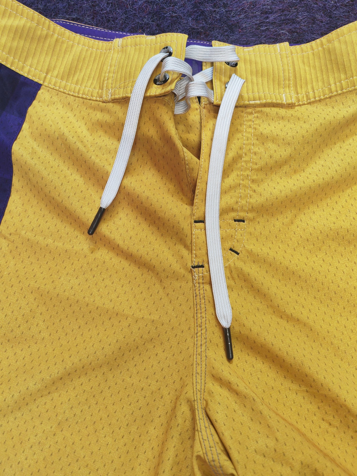 Nike 6.0 Skateboarding/Swimming Shorts, Yellow/Purple, Size Medium