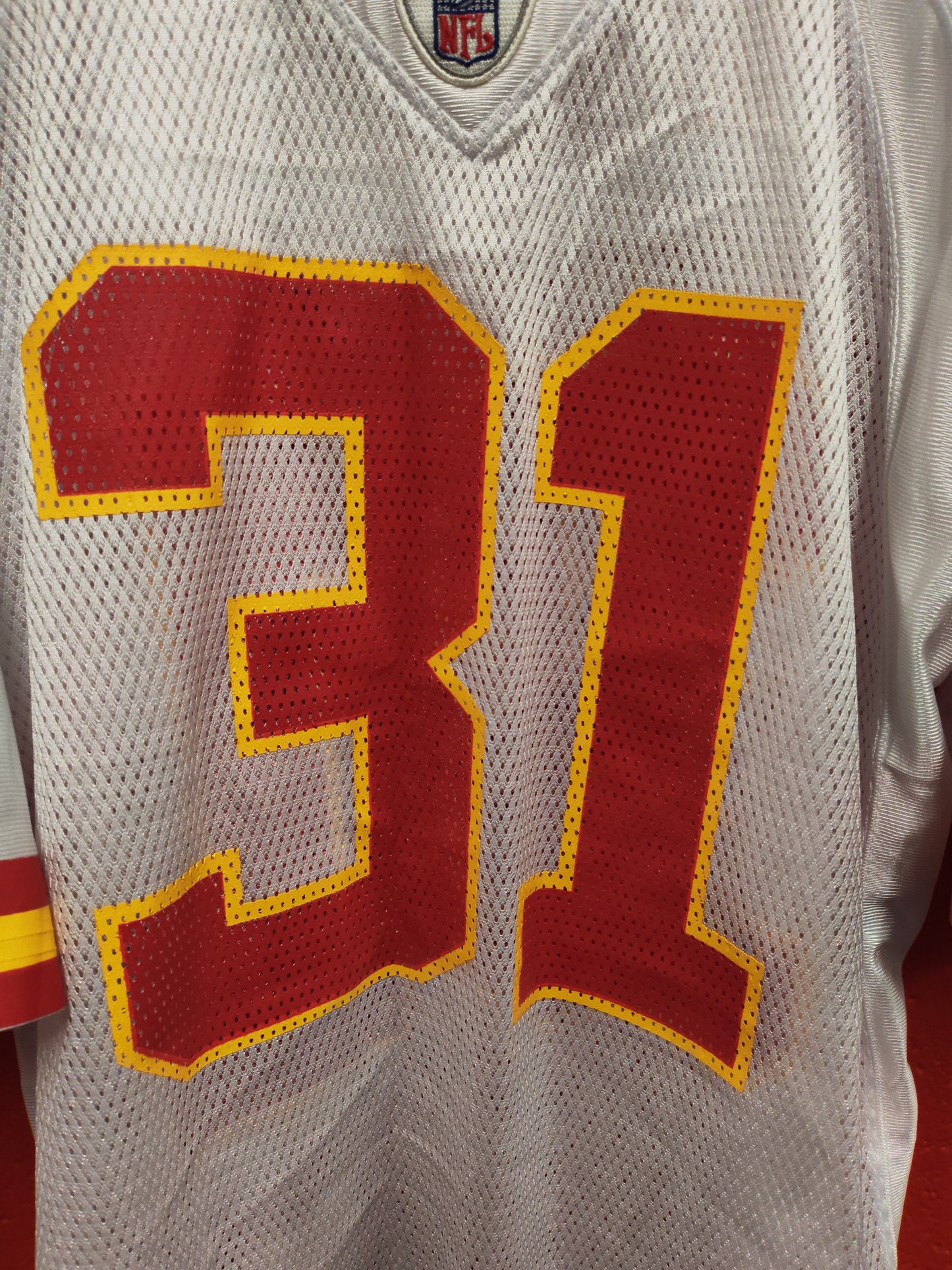 Reebok Kansas City Chiefs NFL Jersey, #31 Holmes, White, Size Large