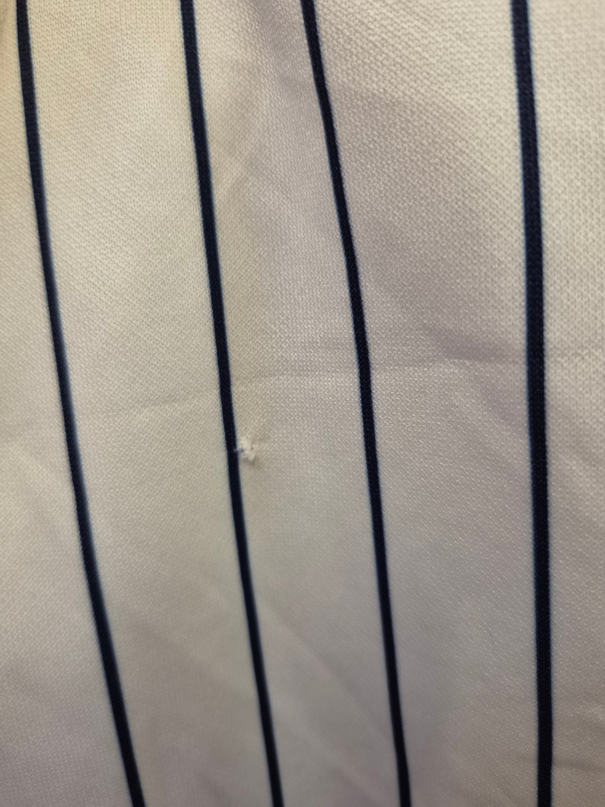 Majestic Minnesota Twins MLB Baseball Jersey, White, Size L/XL (Label Faded)