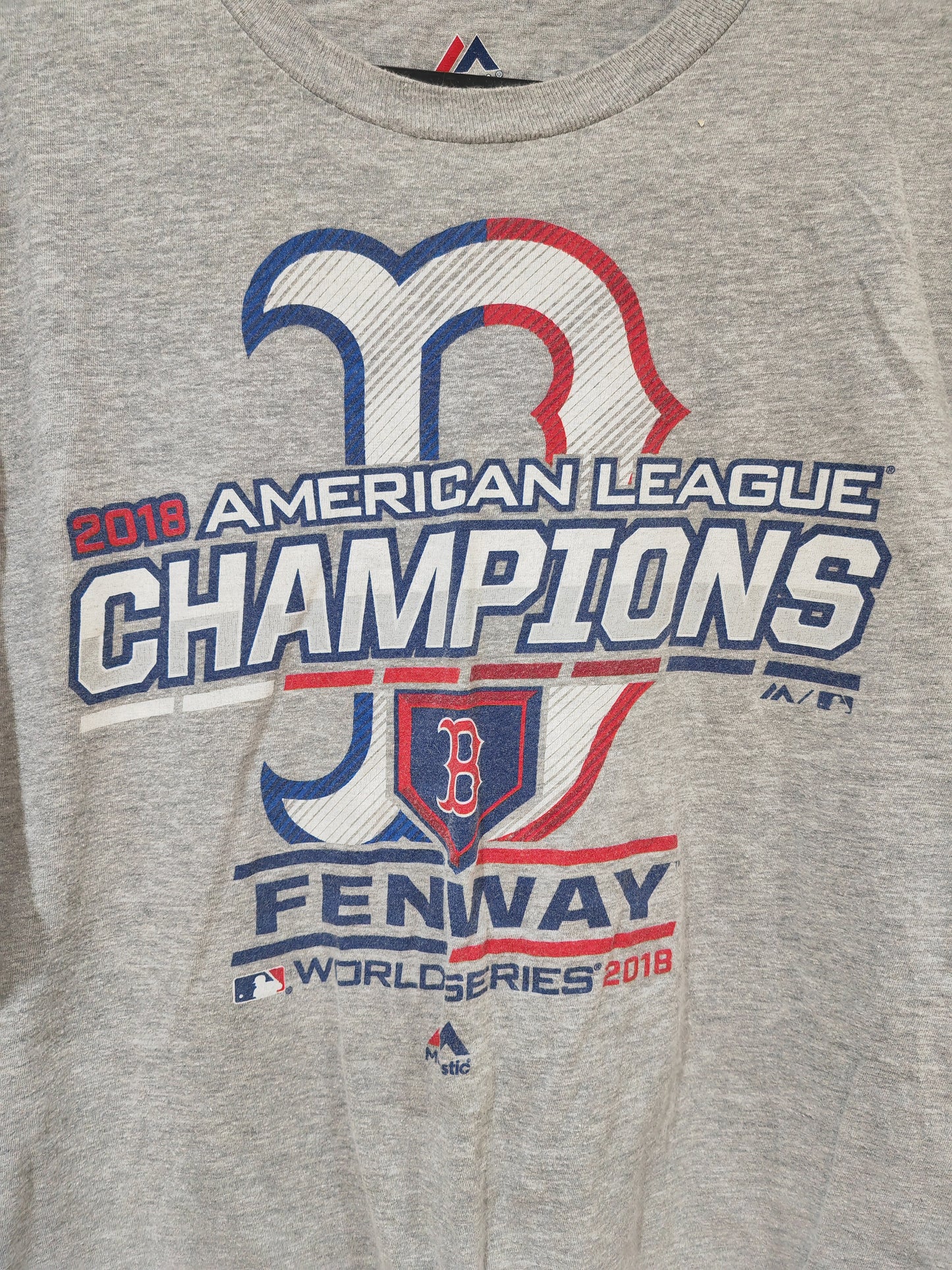 Majestic Boston Red Sox 2018 American League Champions T Shirt, Grey, Size Medium