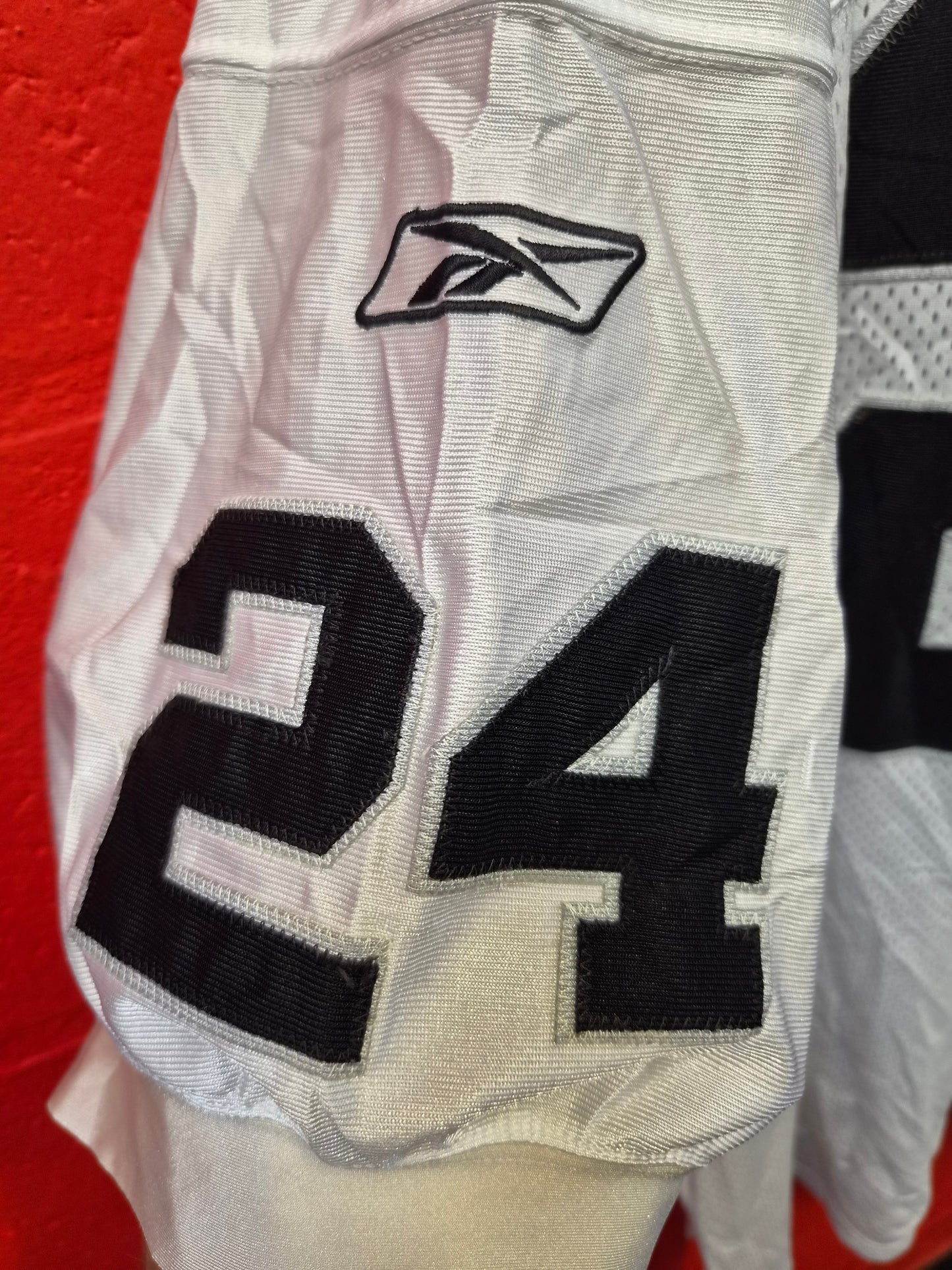 VTG Reebok Authentic NFL Oakland Raiders Charles Woodson 24 Jersey White Size 58 3-4XL