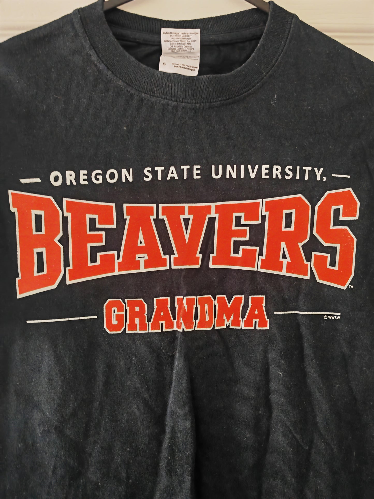 Gildan Oregon State Beavers 'Grandma' NCAA Short Sleeve T Shirt, Black, Size Small
