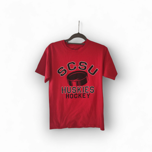 Champion SCSU Huskies Hockey Short Sleeve T Shirt, Red, Size Small