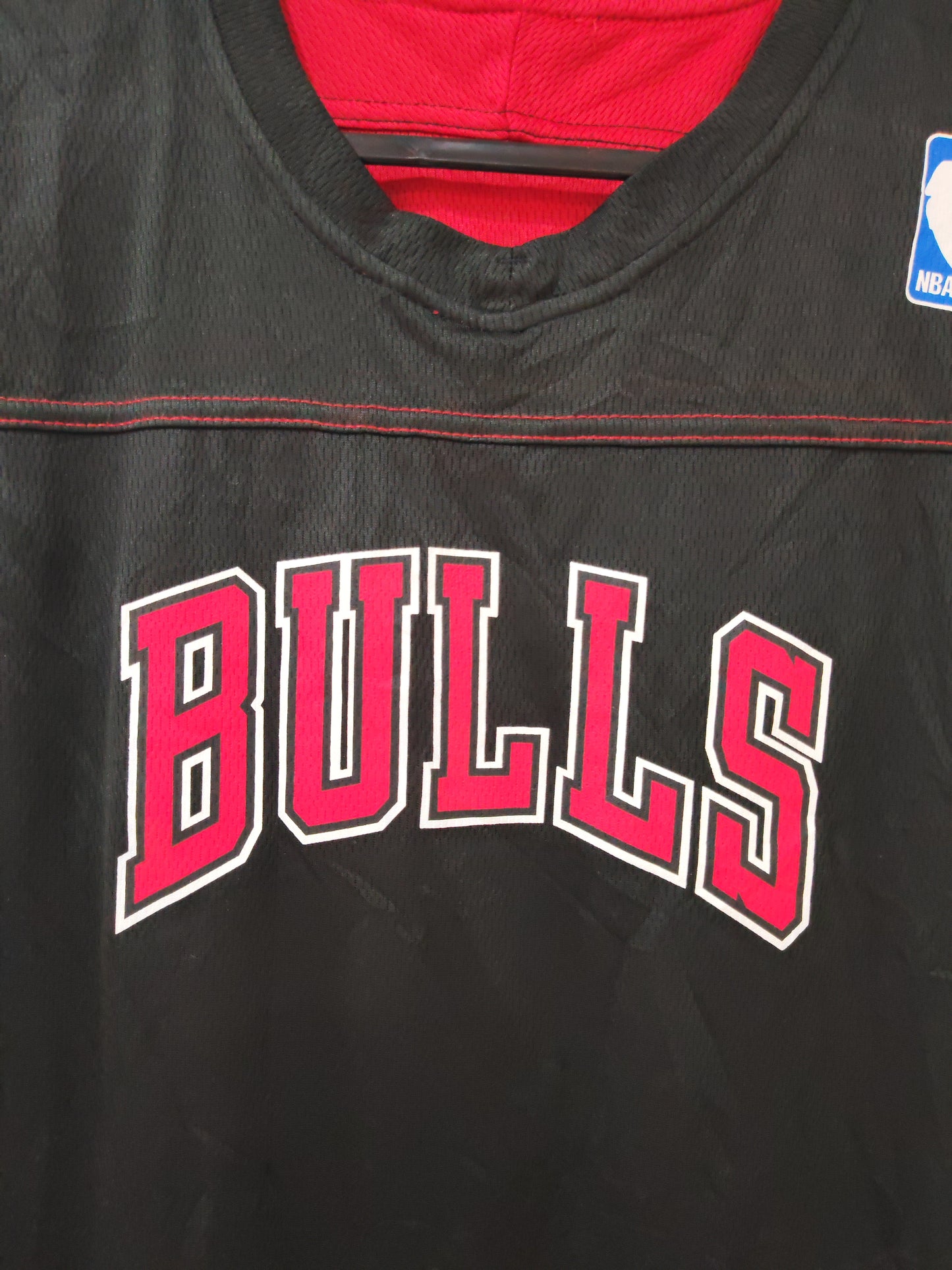 Alleson Athletic Chicago Bulls NBA Reversible Training Jersey, Black/Red, Size Small
