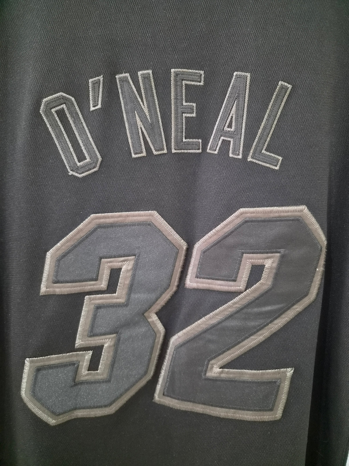 Champion Miami Heat NBA Basketball Jersey, #32 O'Neal, Black, Size XL