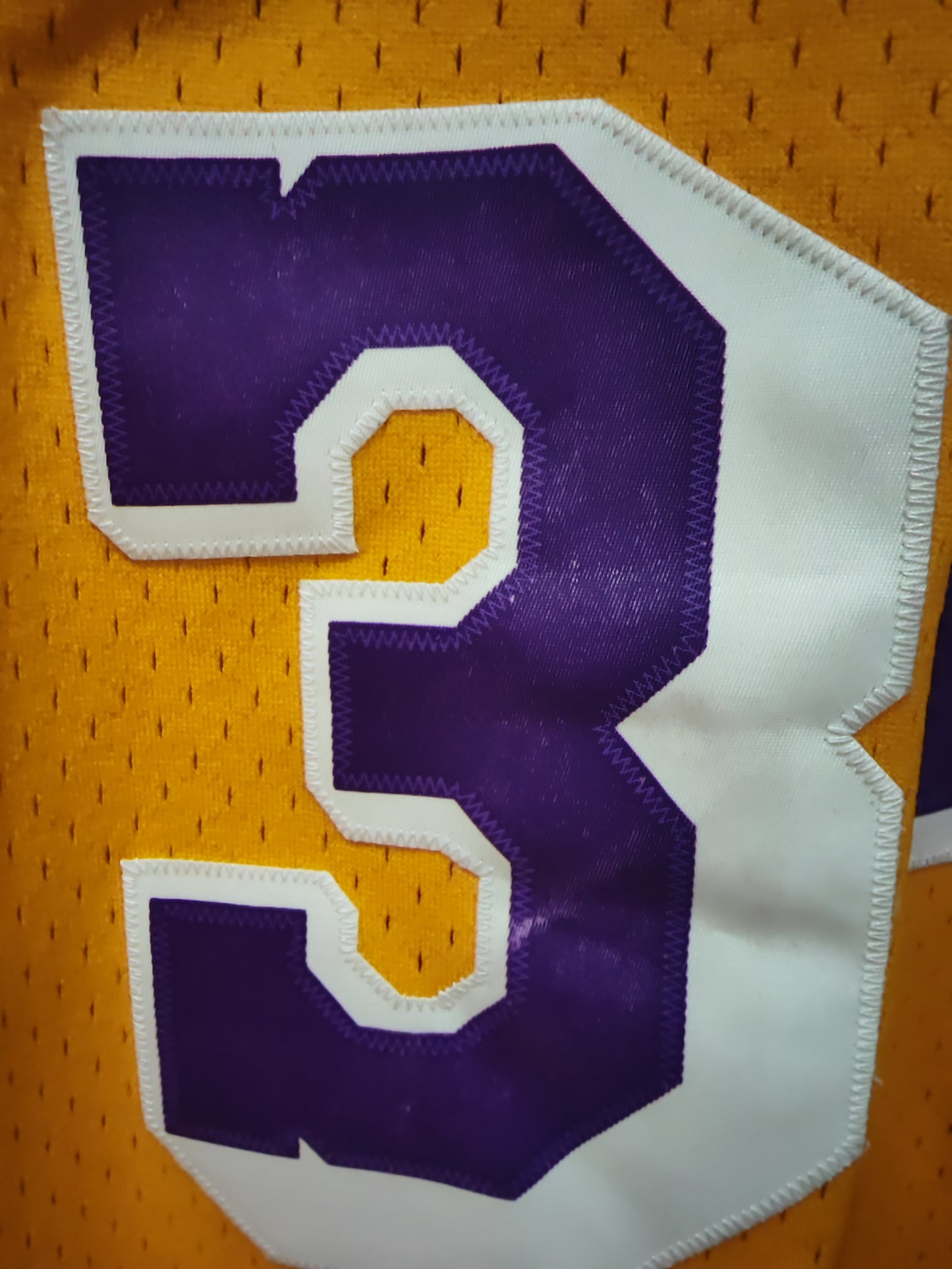 Mitchell & Ness Los Angeles Lakers 1996-97 Jersey, #34 O'Neal, Yellow, Size Large